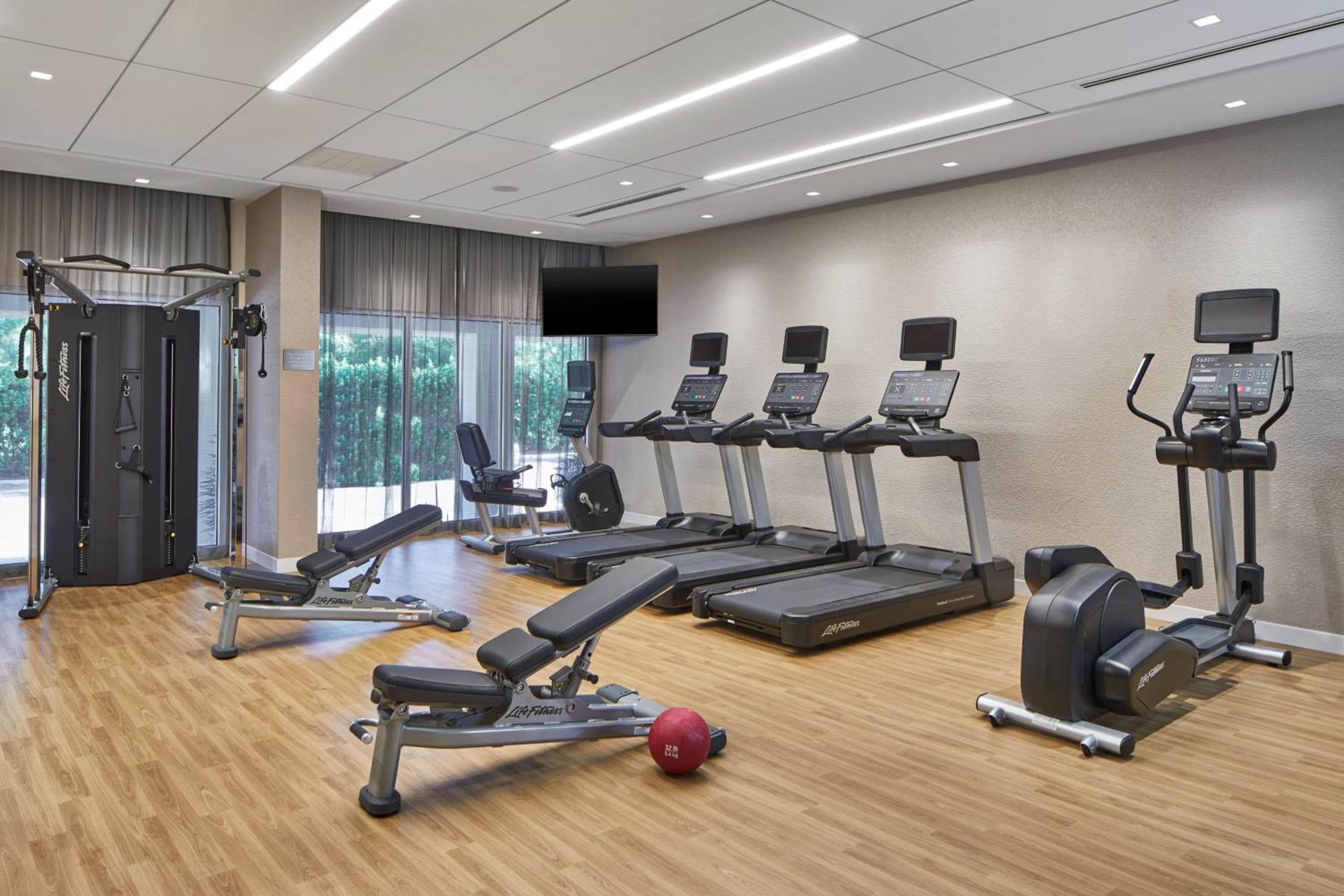 AC Hotel by Marriott Orlando Lake Buena Vista — 5