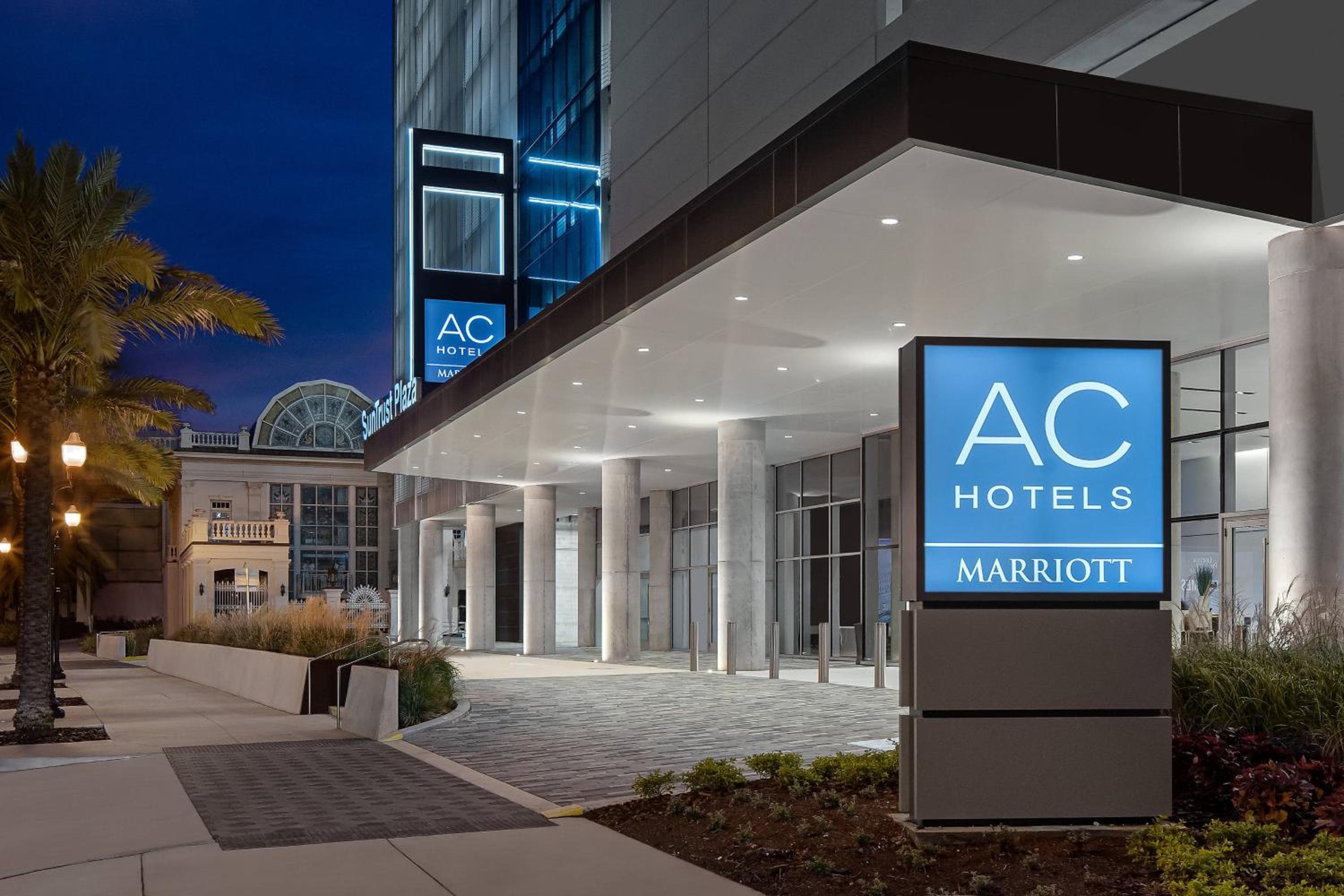 AC Hotel by Marriott Orlando Downtown — 5