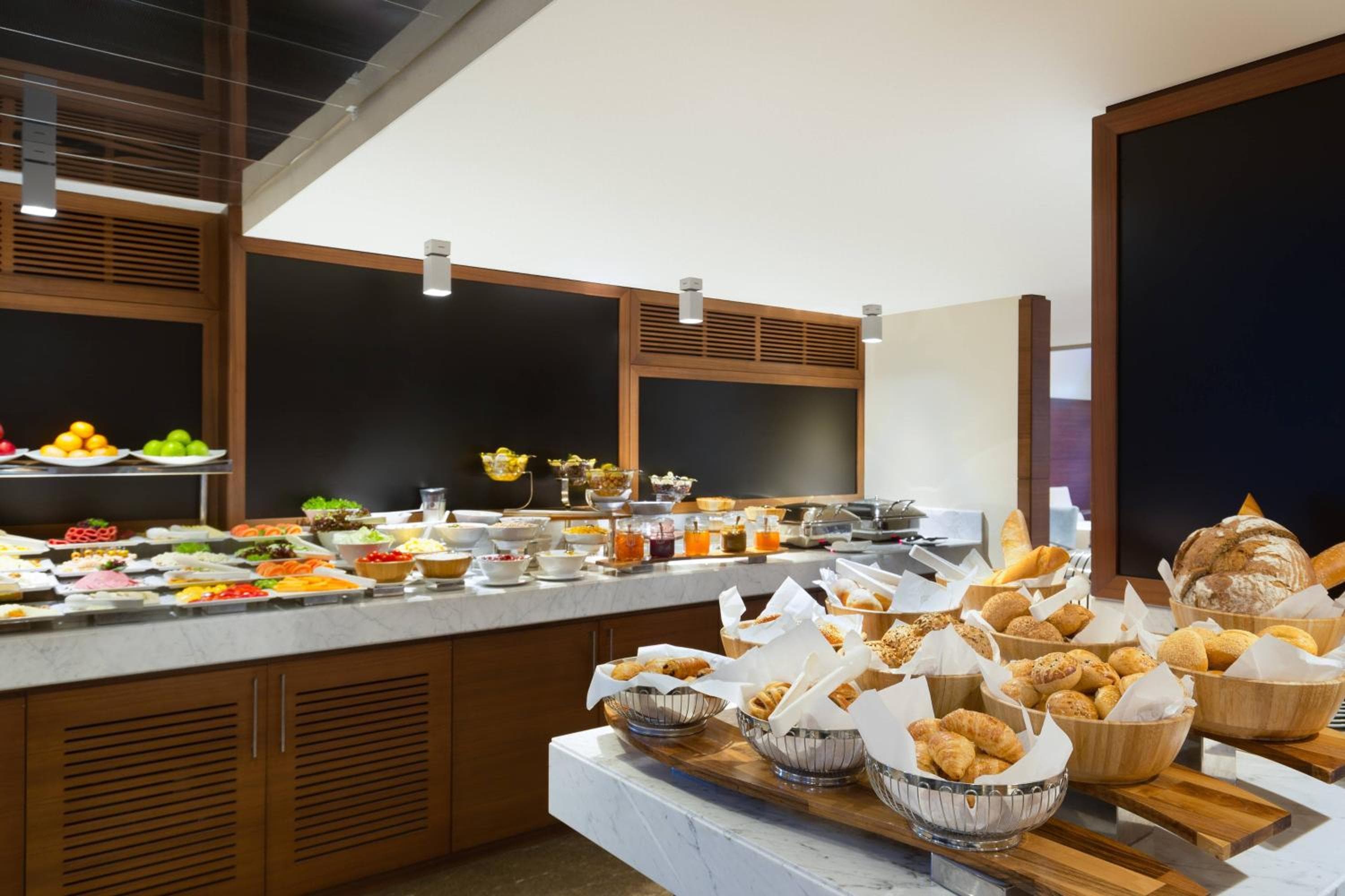 AC Hotel Estambul Sándwich — 16