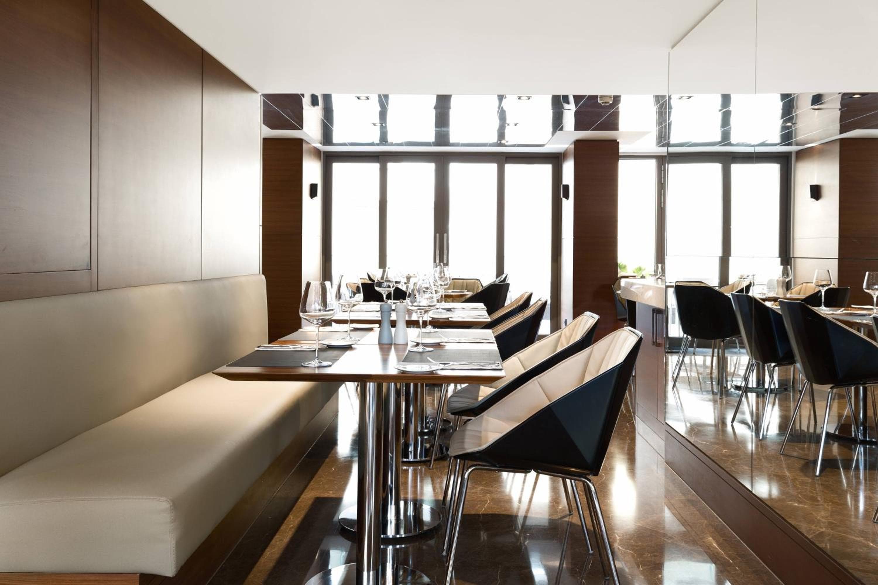 AC Hotel Estambul Sándwich — 17