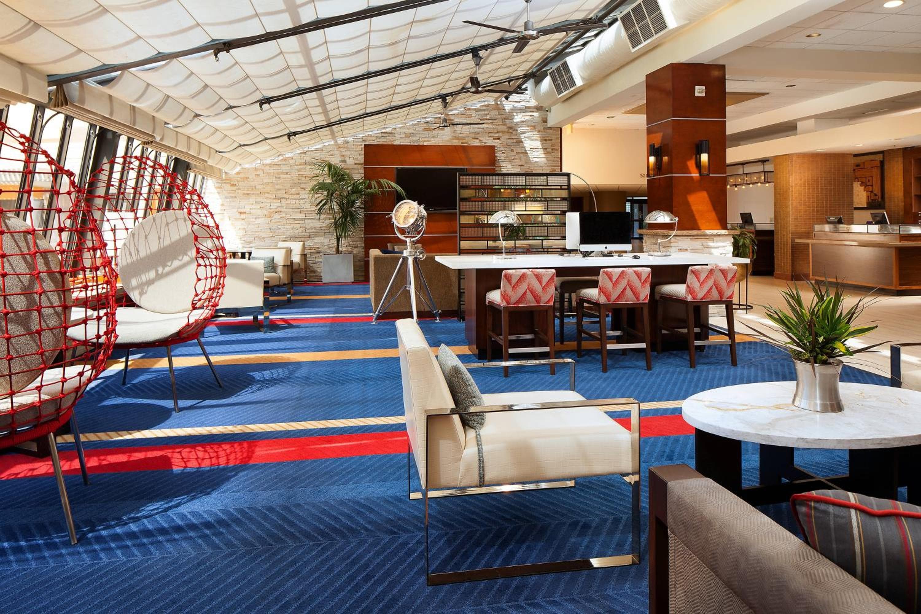 Four Points by Sheraton Aeropuerto Internacional de Los Ángeles — 12