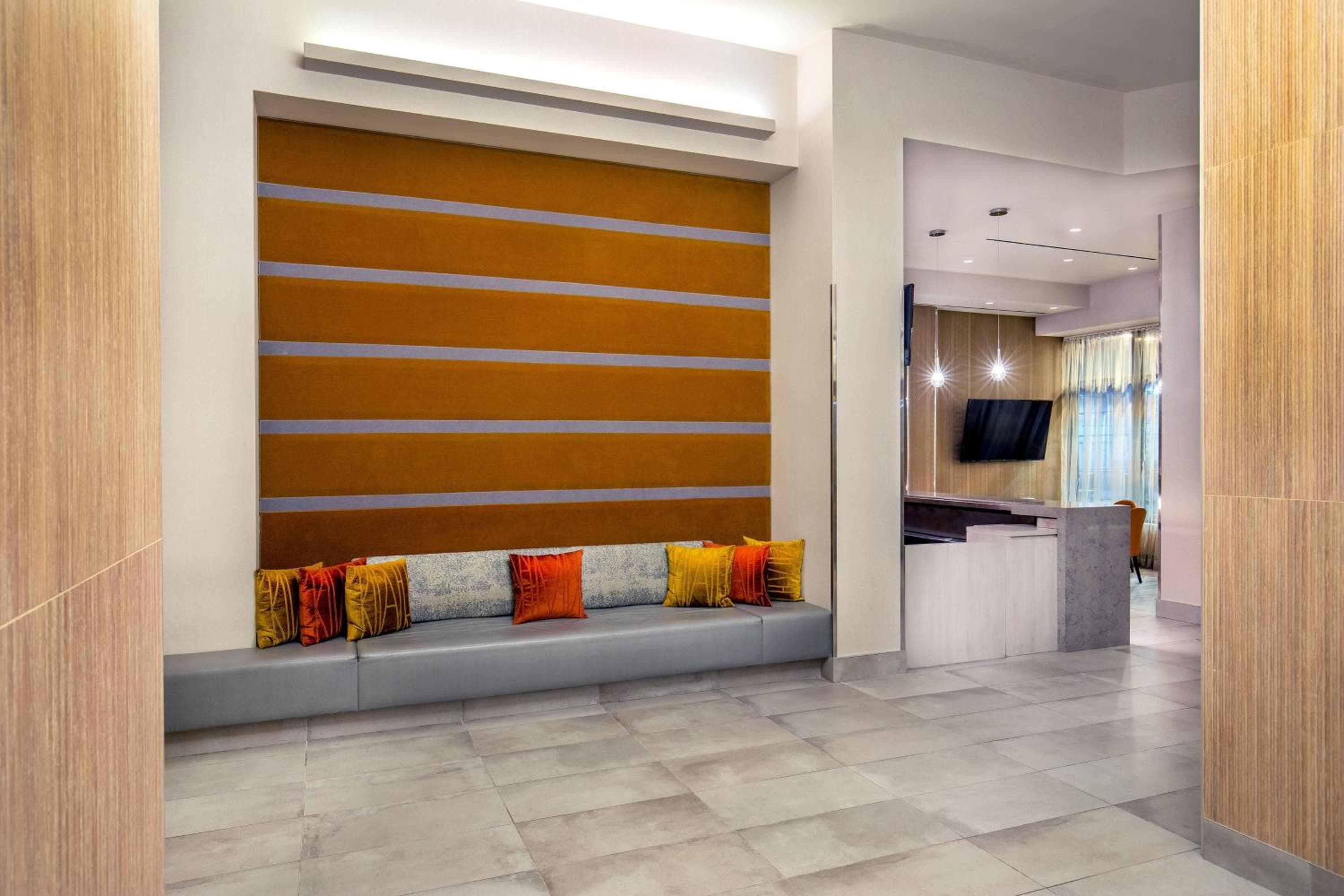 Four Points by Sheraton Midtown - Times Square — 6