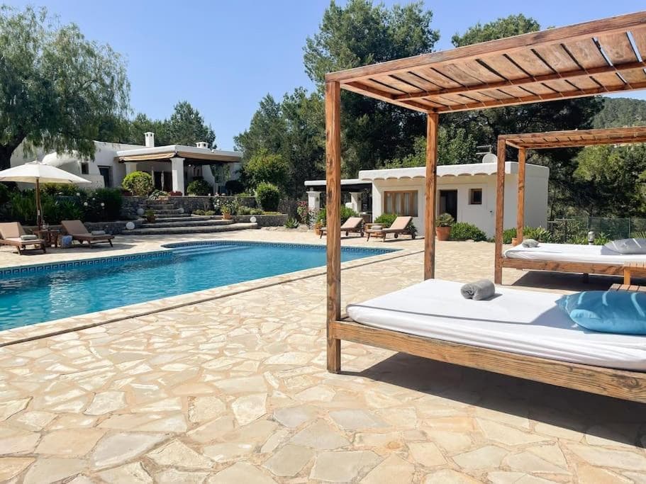 Fully equipped villa with Pool and Gym — 17