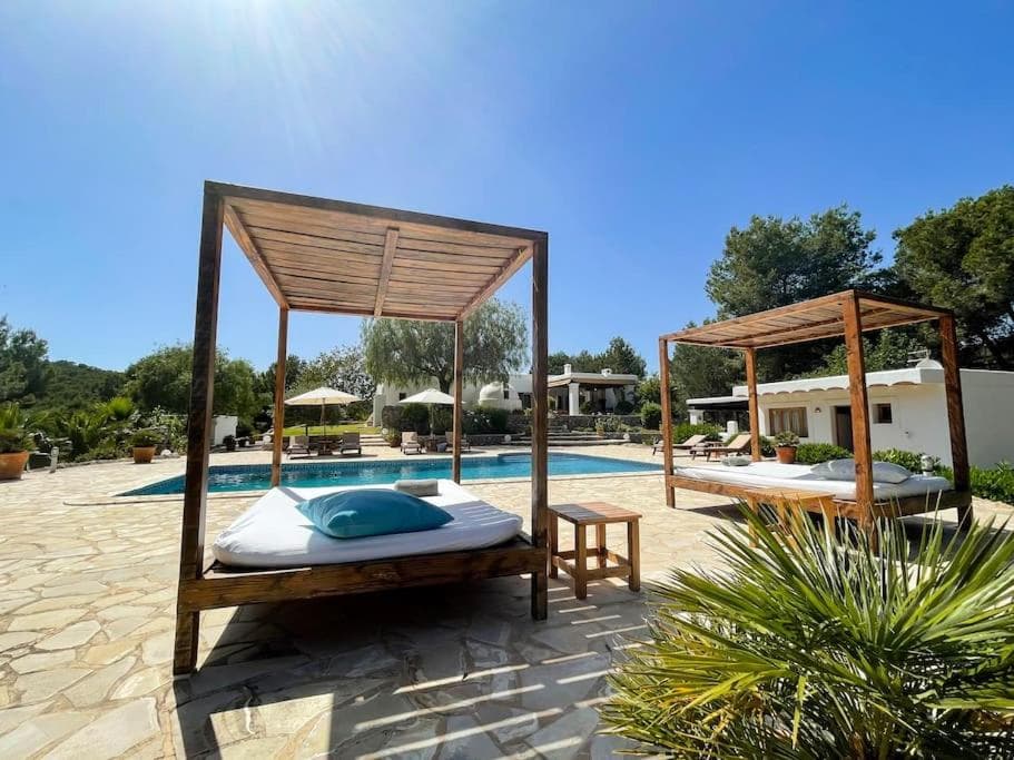 Fully equipped villa with Pool and Gym — 15