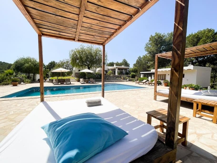 Fully equipped villa with Pool and Gym — 5
