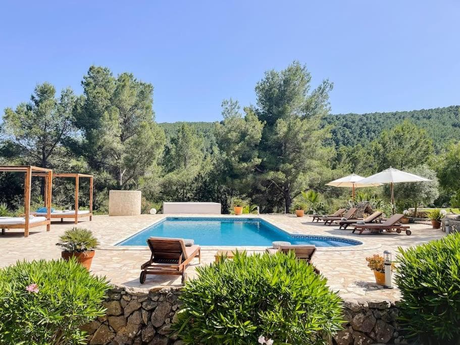 Fully equipped villa with Pool and Gym — 10