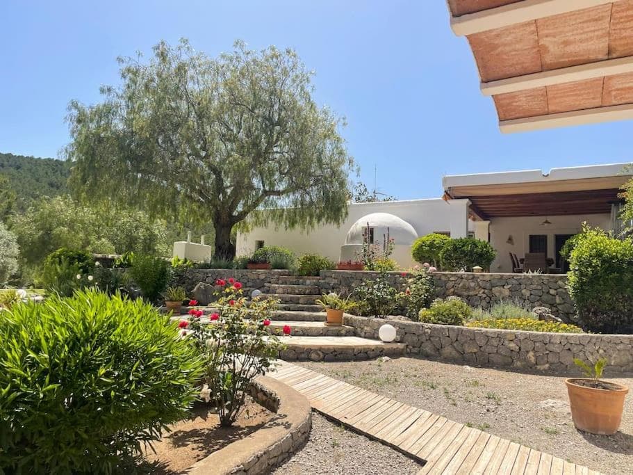 Fully equipped villa with Pool and Gym — 13