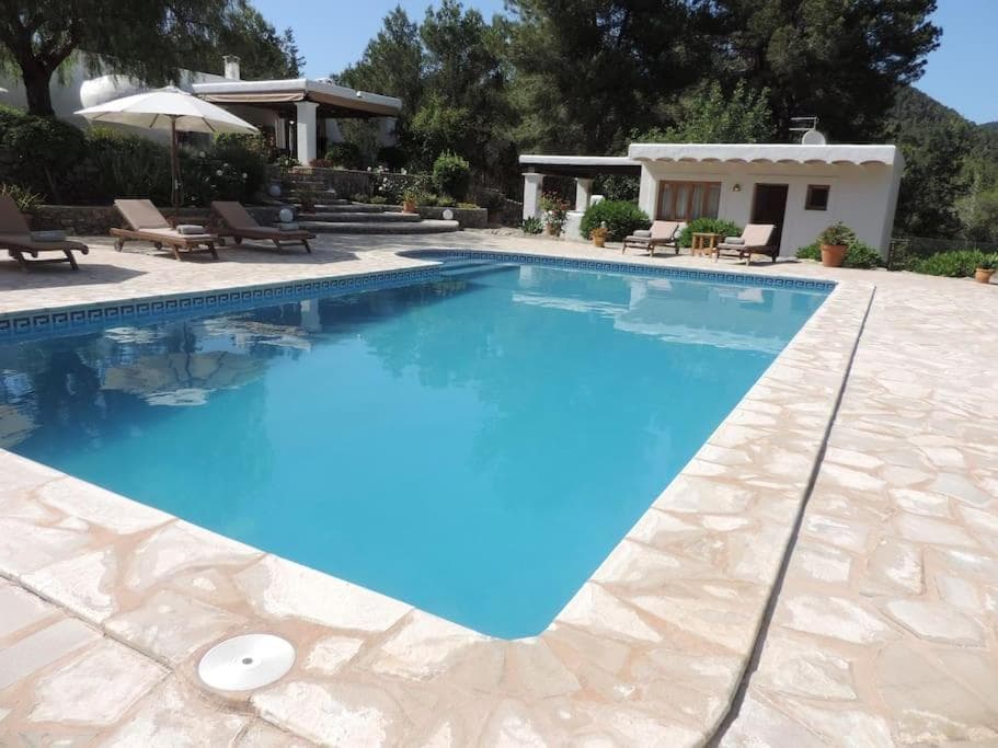 Fully equipped villa with Pool and Gym — 3