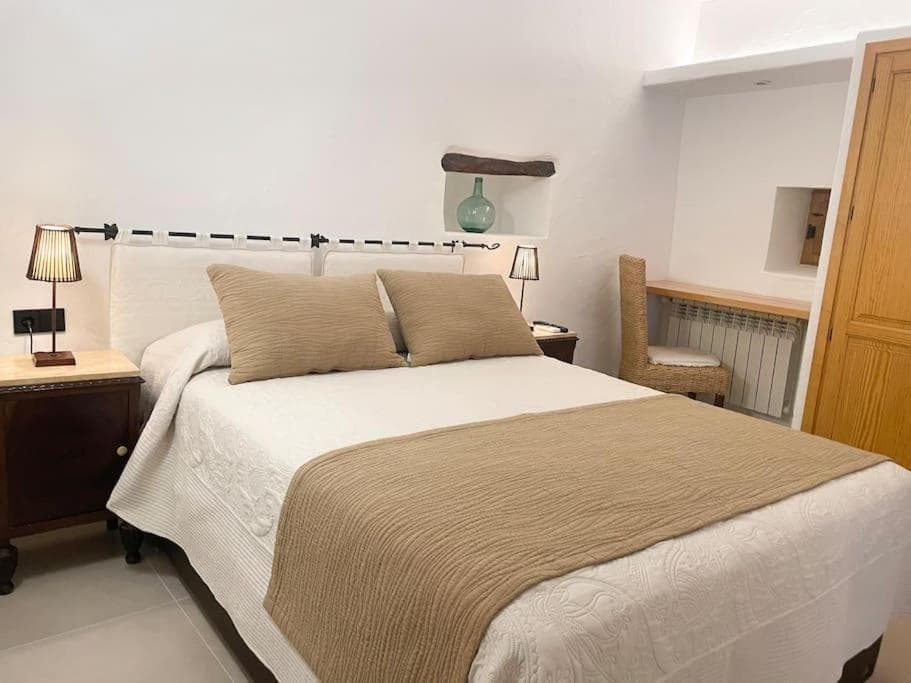 Fully equipped villa with Pool and Gym — 29