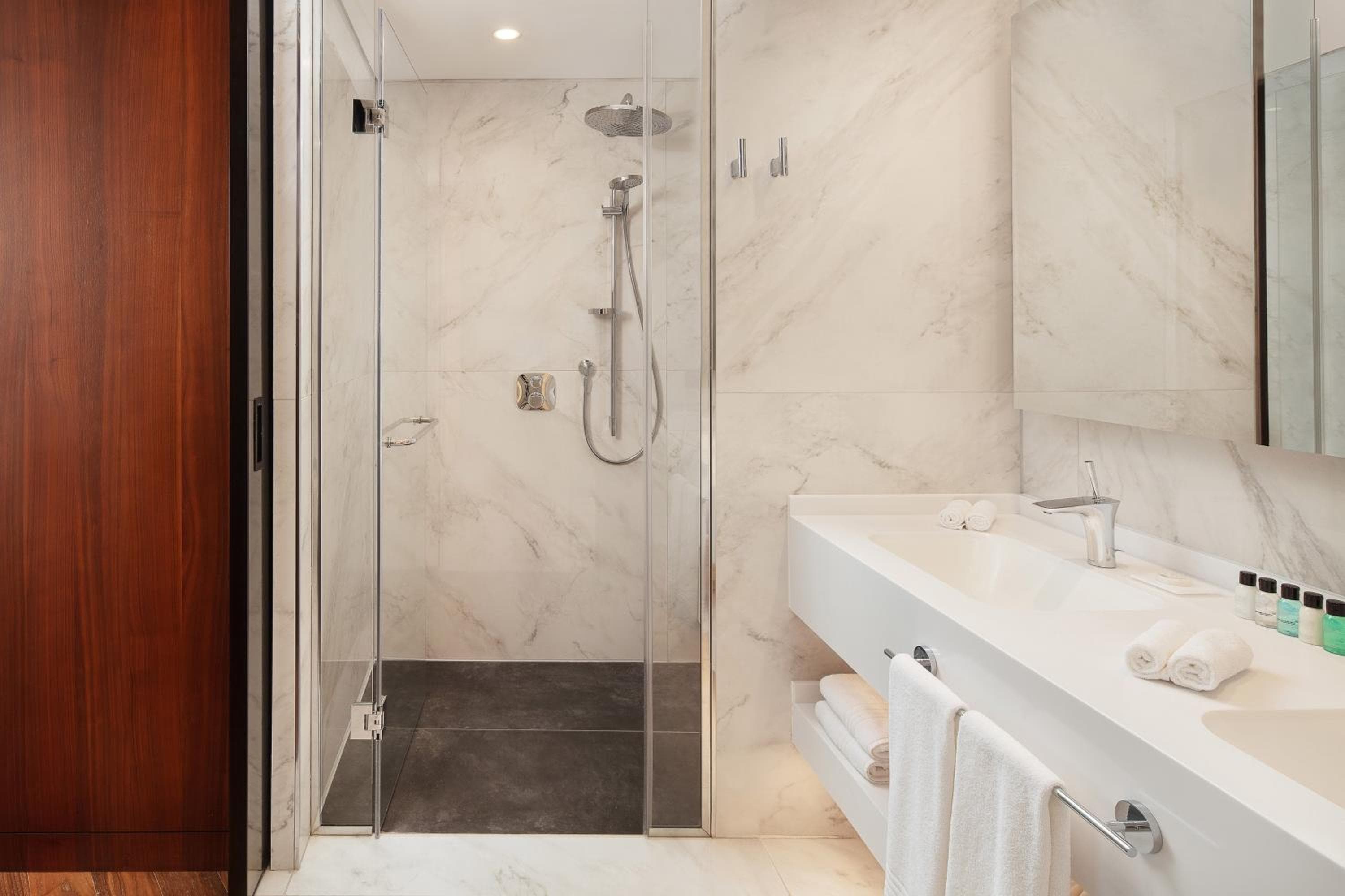 Four Points by Sheraton Estambul Kagithane — 14