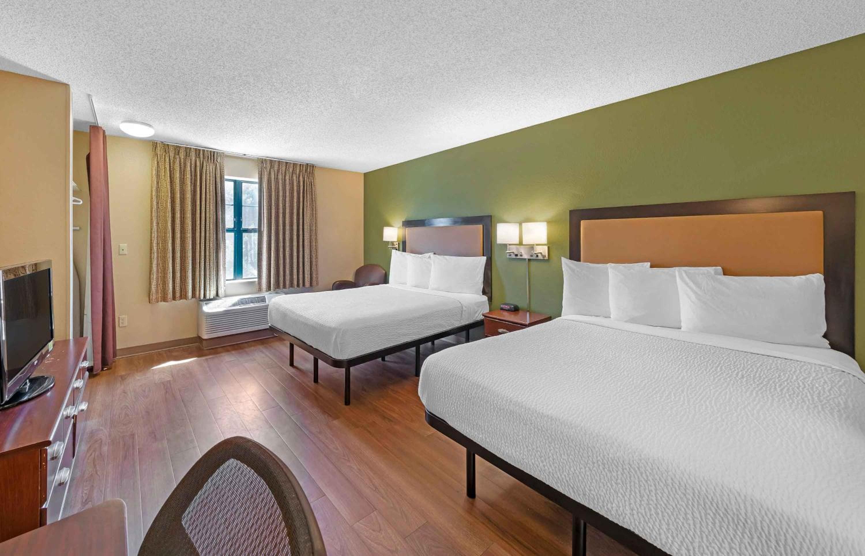 MainStay Suites Las Vegas Flamingo — 22