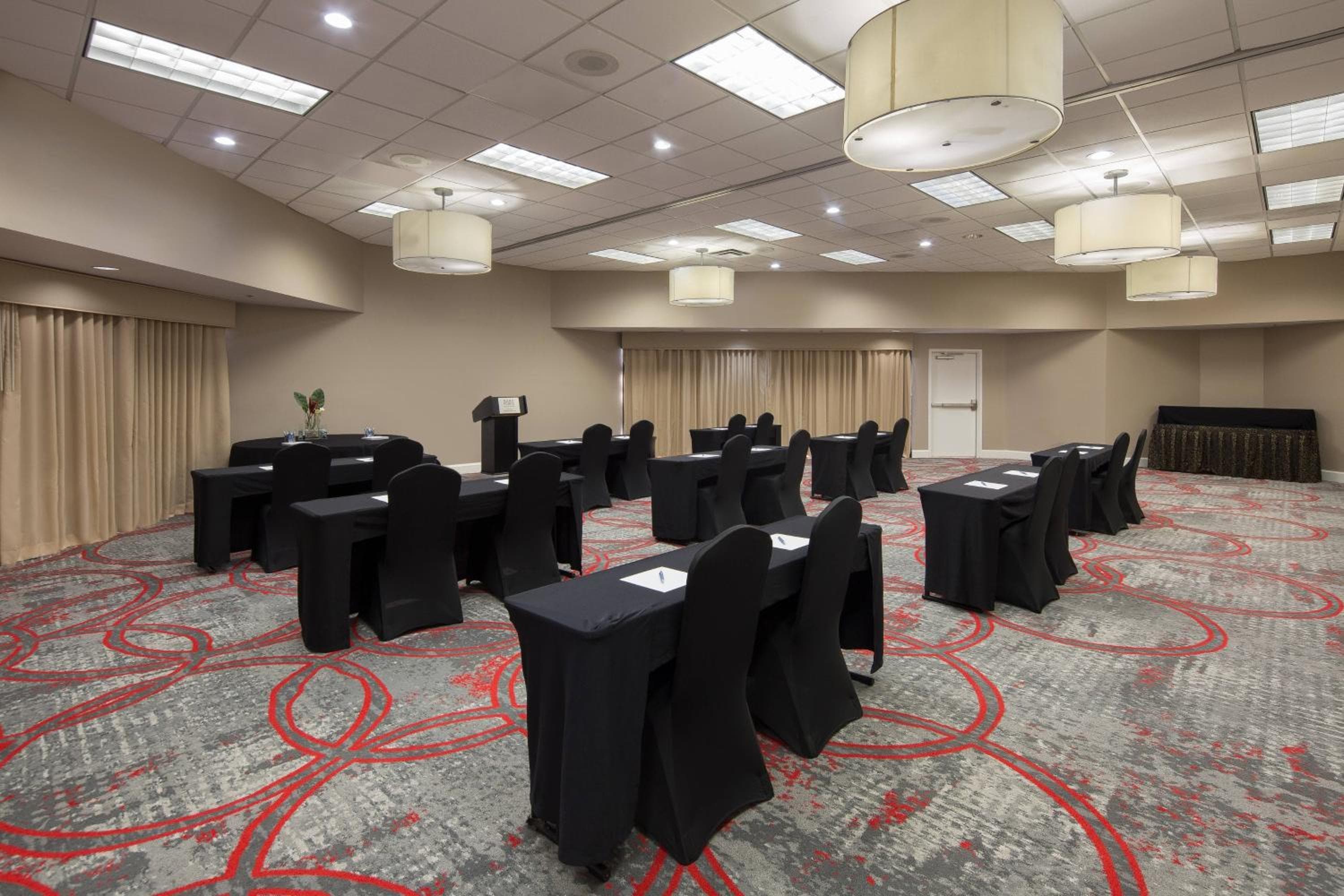 Four Points by Sheraton Orlando International Drive — 26