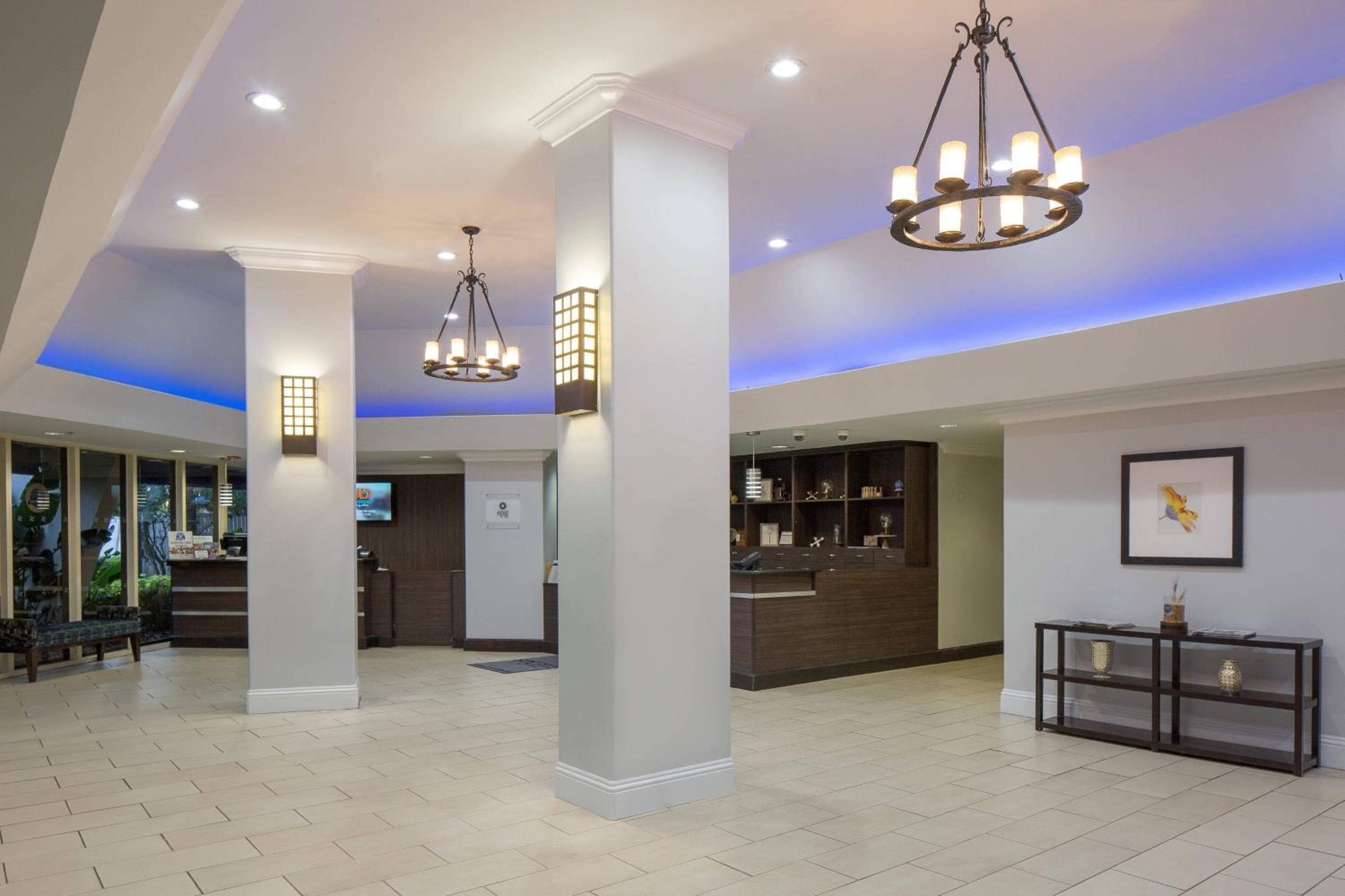 Cuatro puntos por Sheraton Orlando International Drive — 7