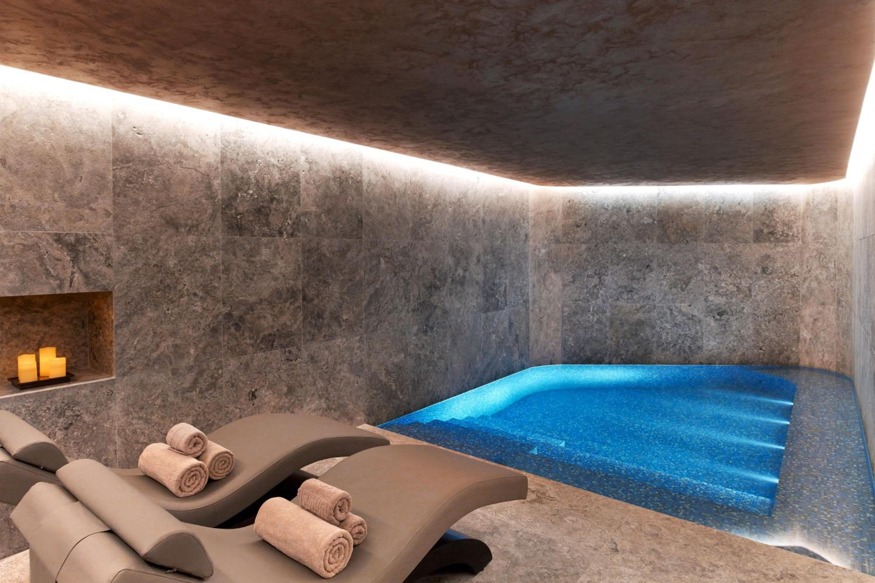 The St. Regis Istanbul — 10