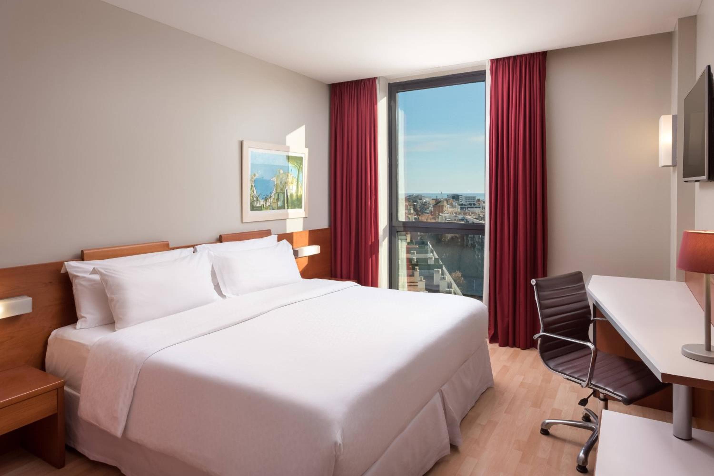 Cuatro Puntos by Sheraton Barcelona Diagonal — 28