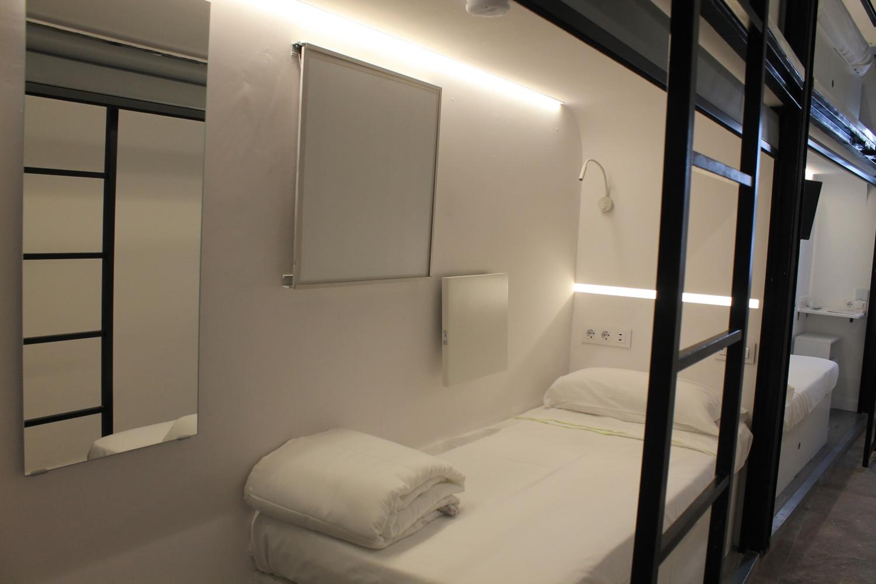 M Pods Malaga — 8