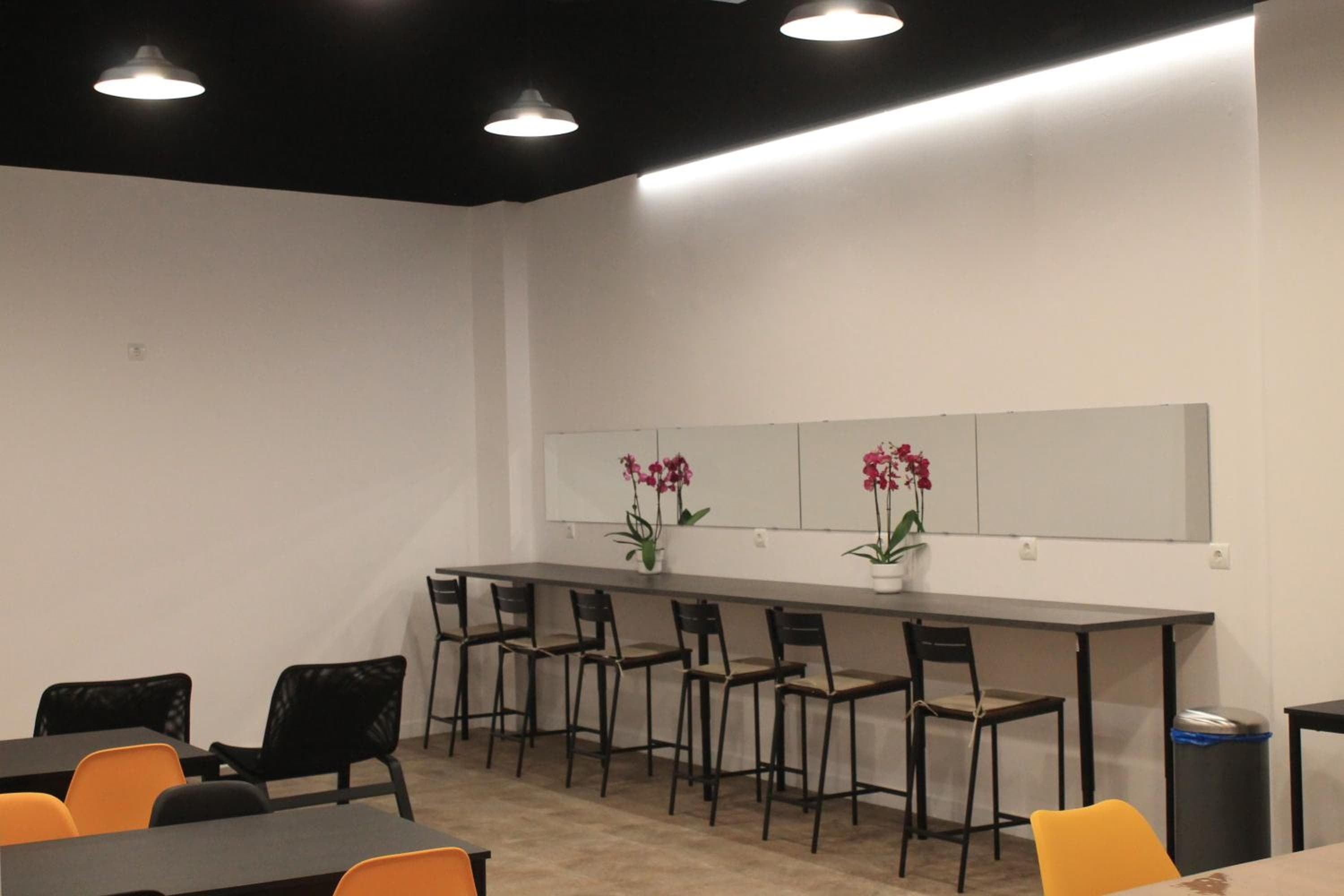 M Pods Malaga — 6