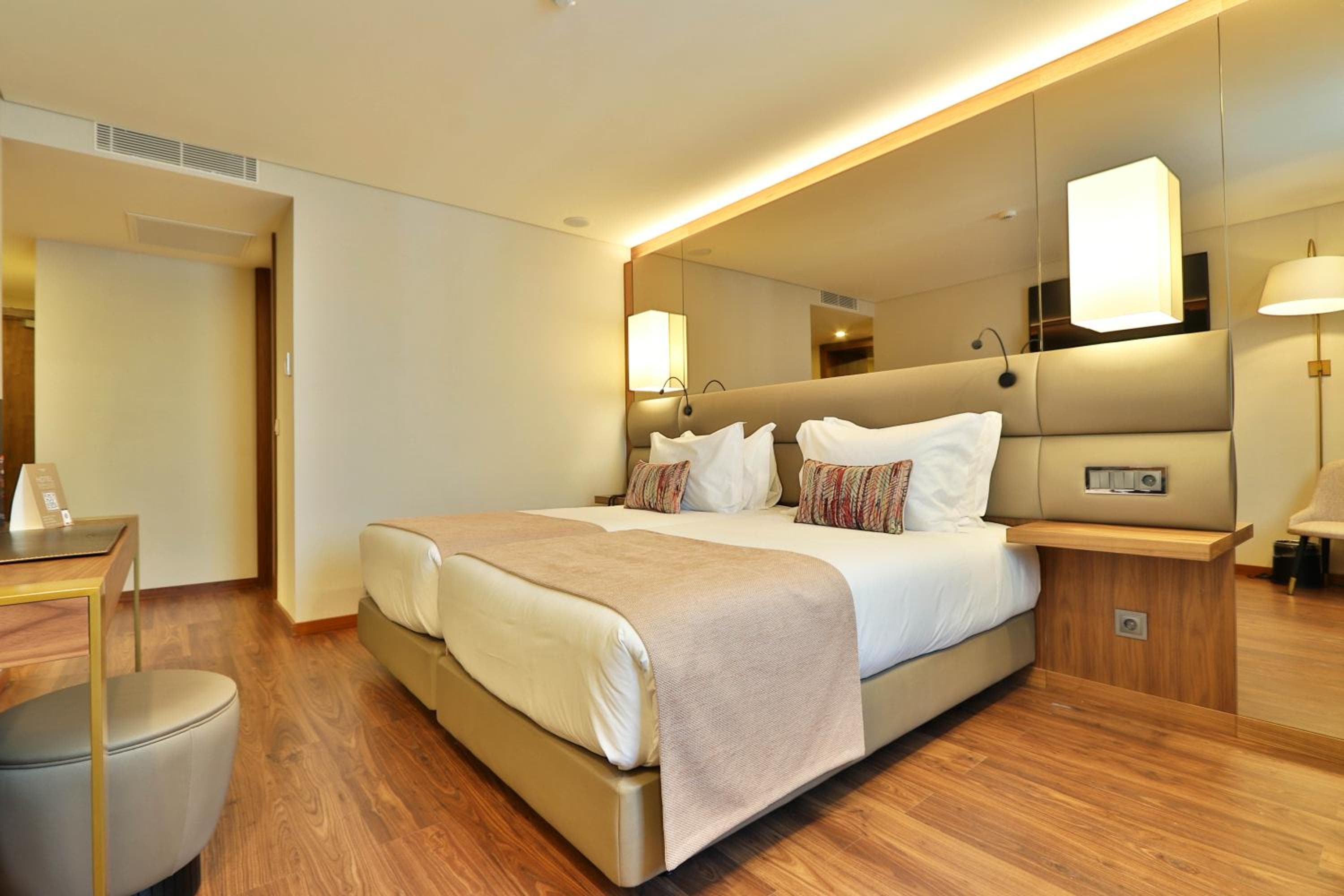 TORINO Iberia Hotel — 28