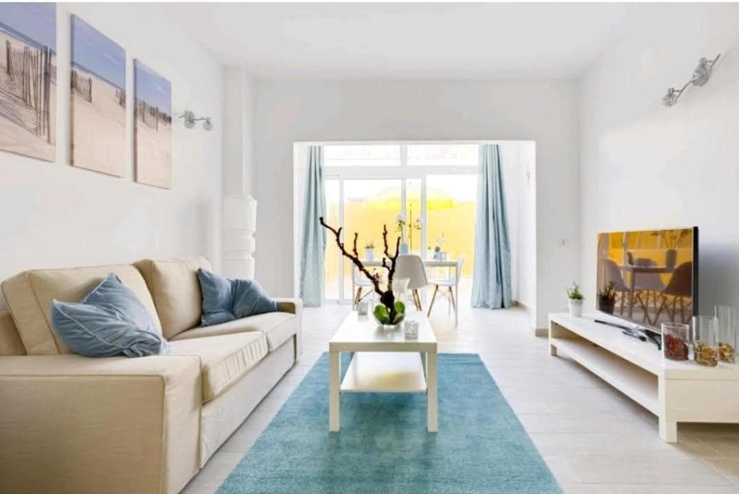 ZioCarlo/Tenerife/Los Cristianos — 1