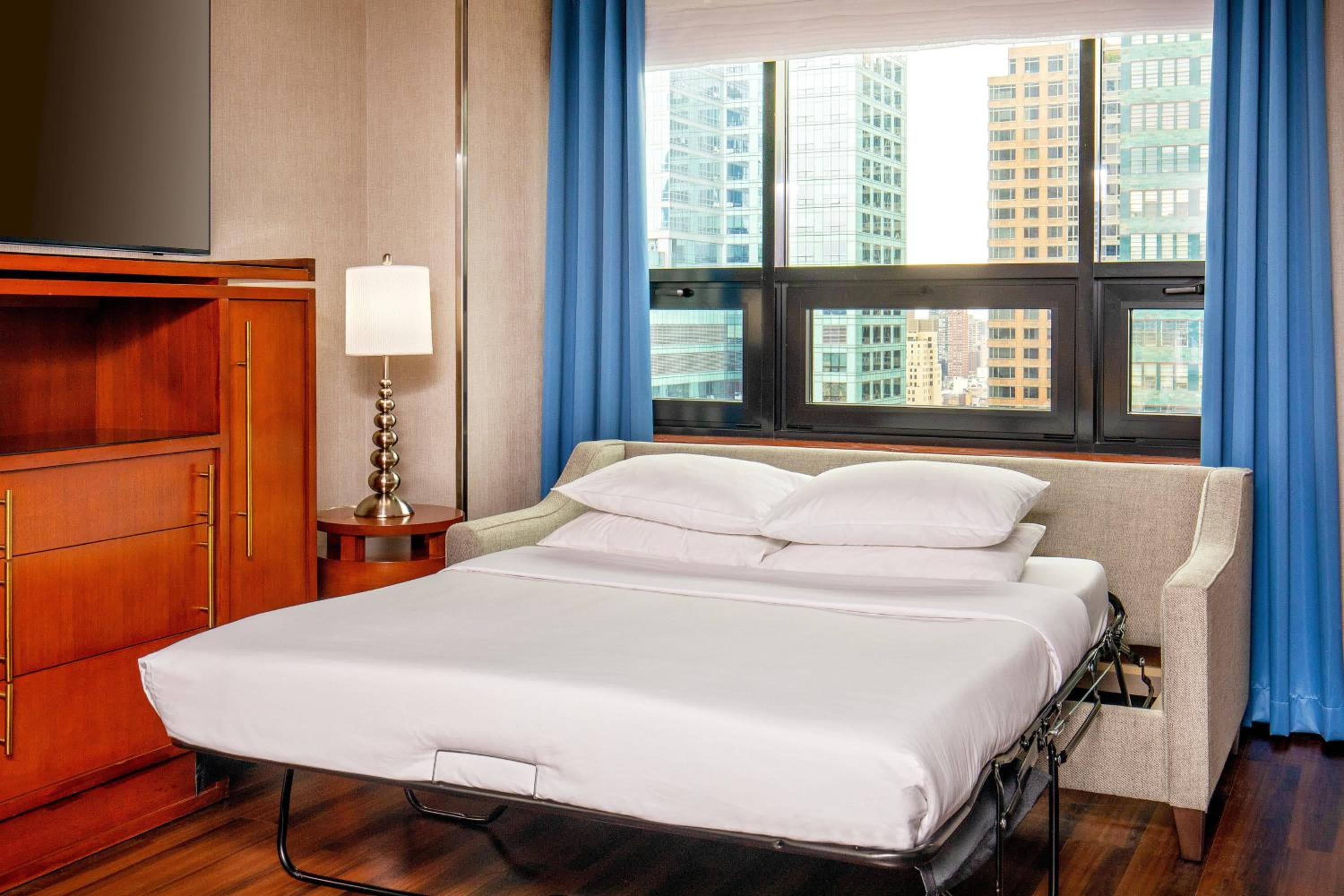 Four Points by Sheraton Midtown - Times Square — 16