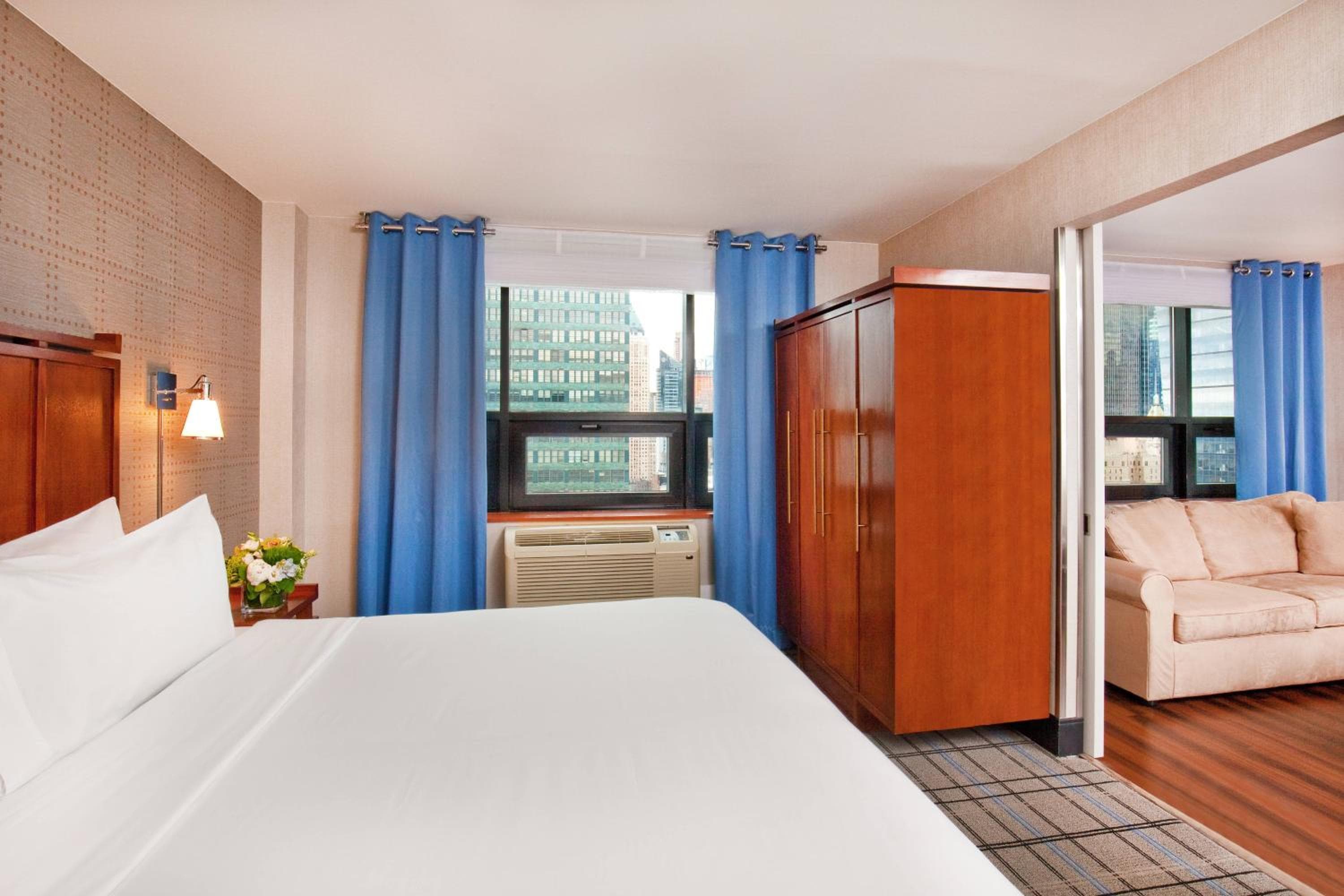 Four Points by Sheraton Midtown - Times Square — 15