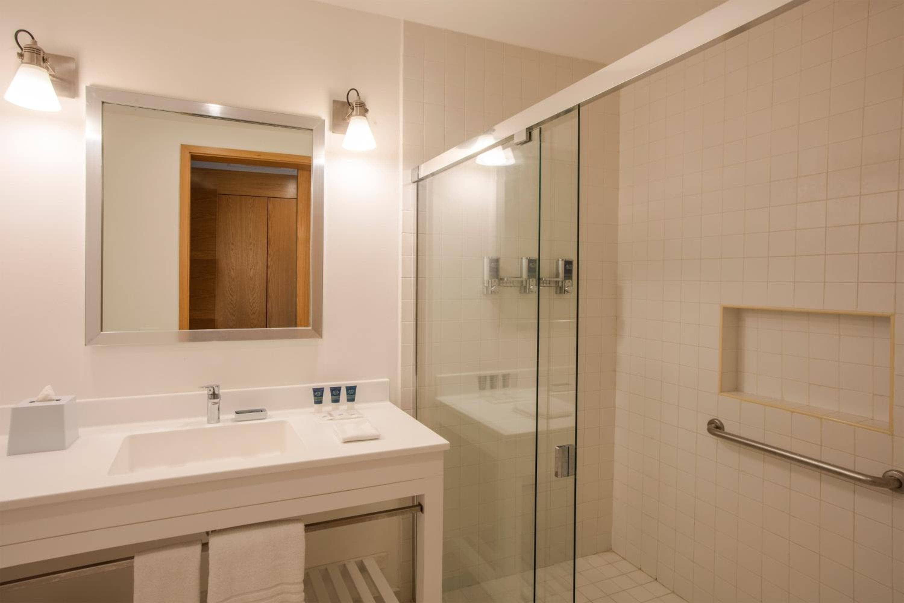 Four Points by Sheraton Cancun Centro — 14