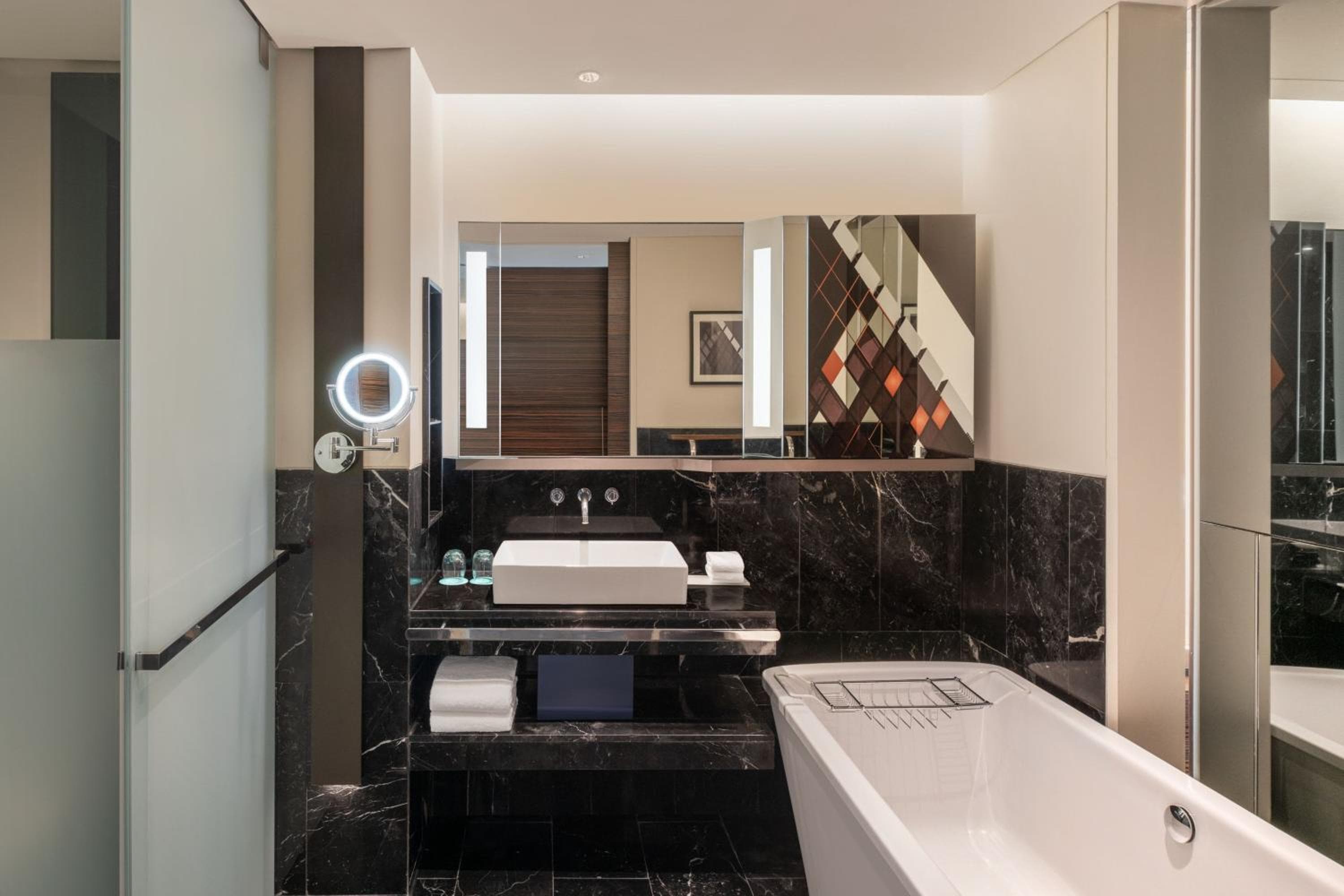 Le Meridien Bangkok — 8