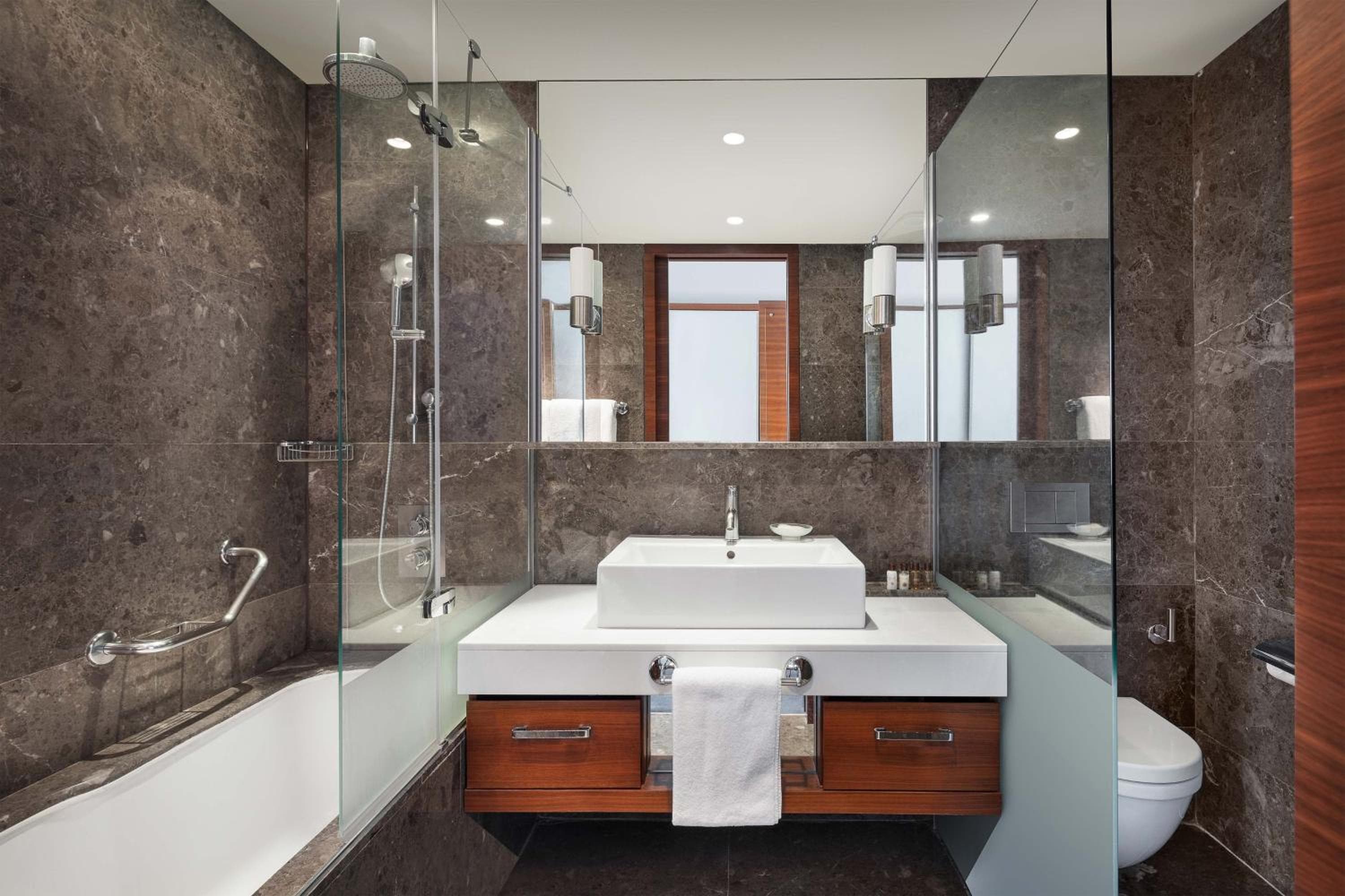 Sheraton Istanbul Atakoy Hotel — 16