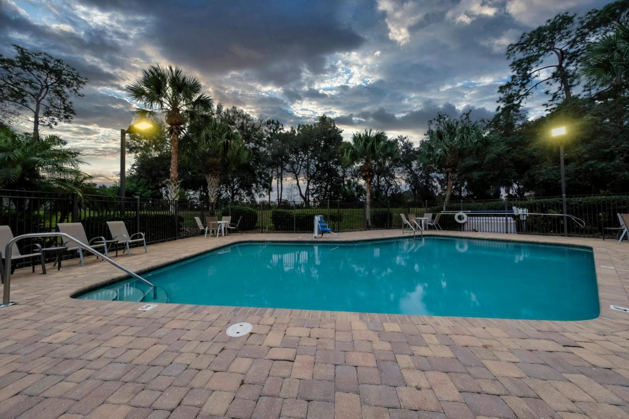 Red Roof Inn Tampa - Brandon — 4
