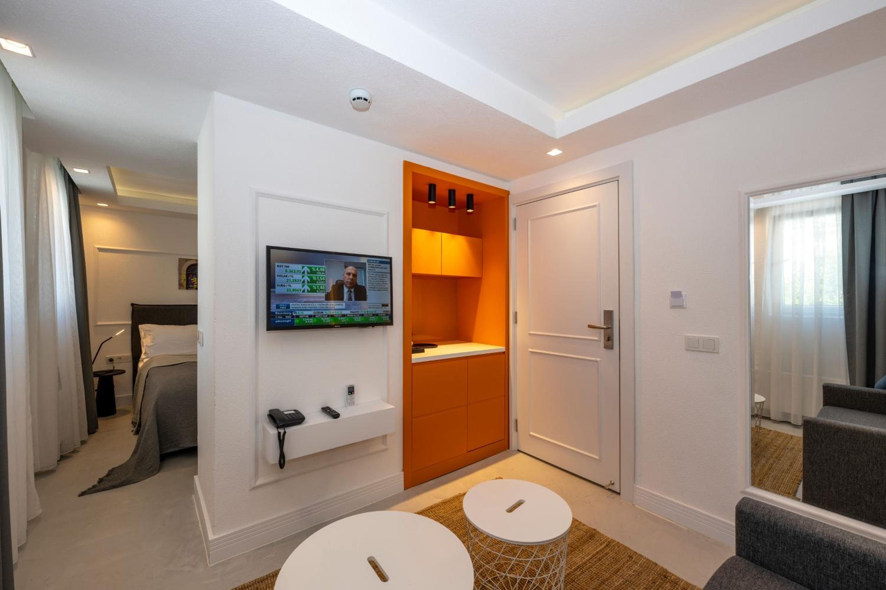 Juno Hotel Taksim — 23