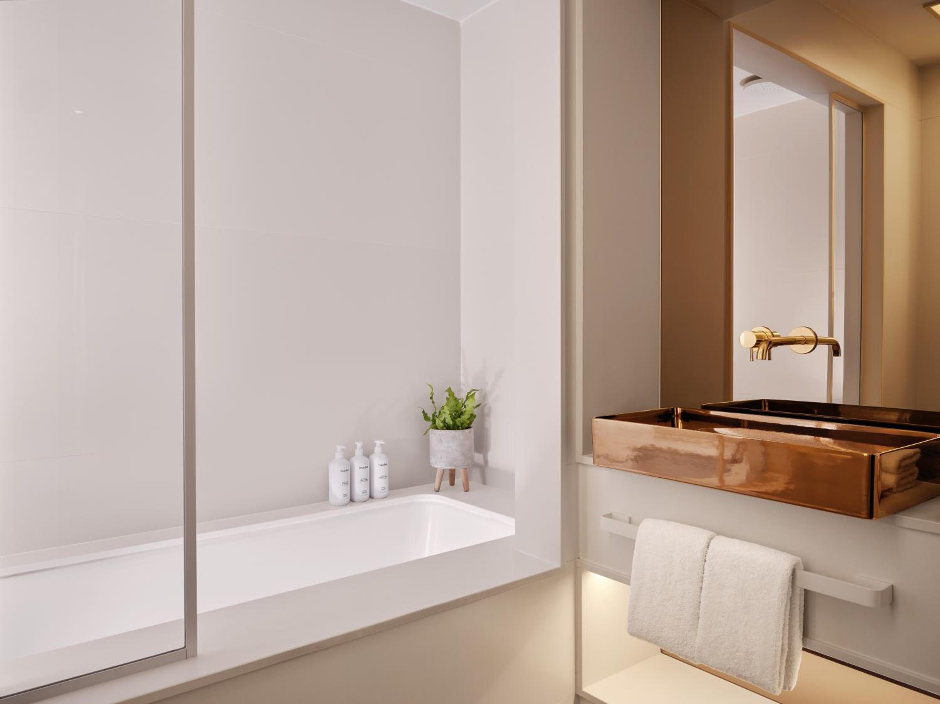 Nobu Hotel London Shoreditch — 22