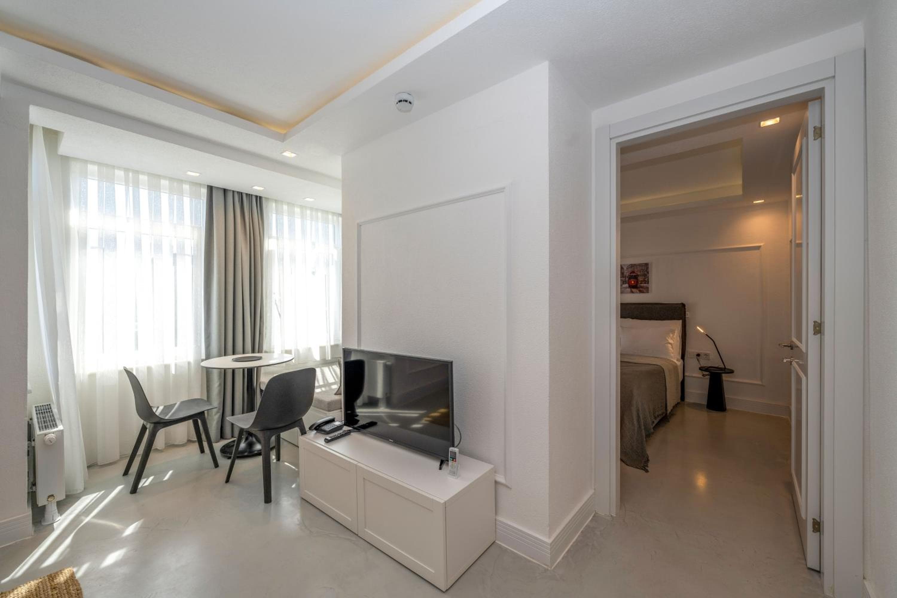 Juno Hotel Taksim — 21
