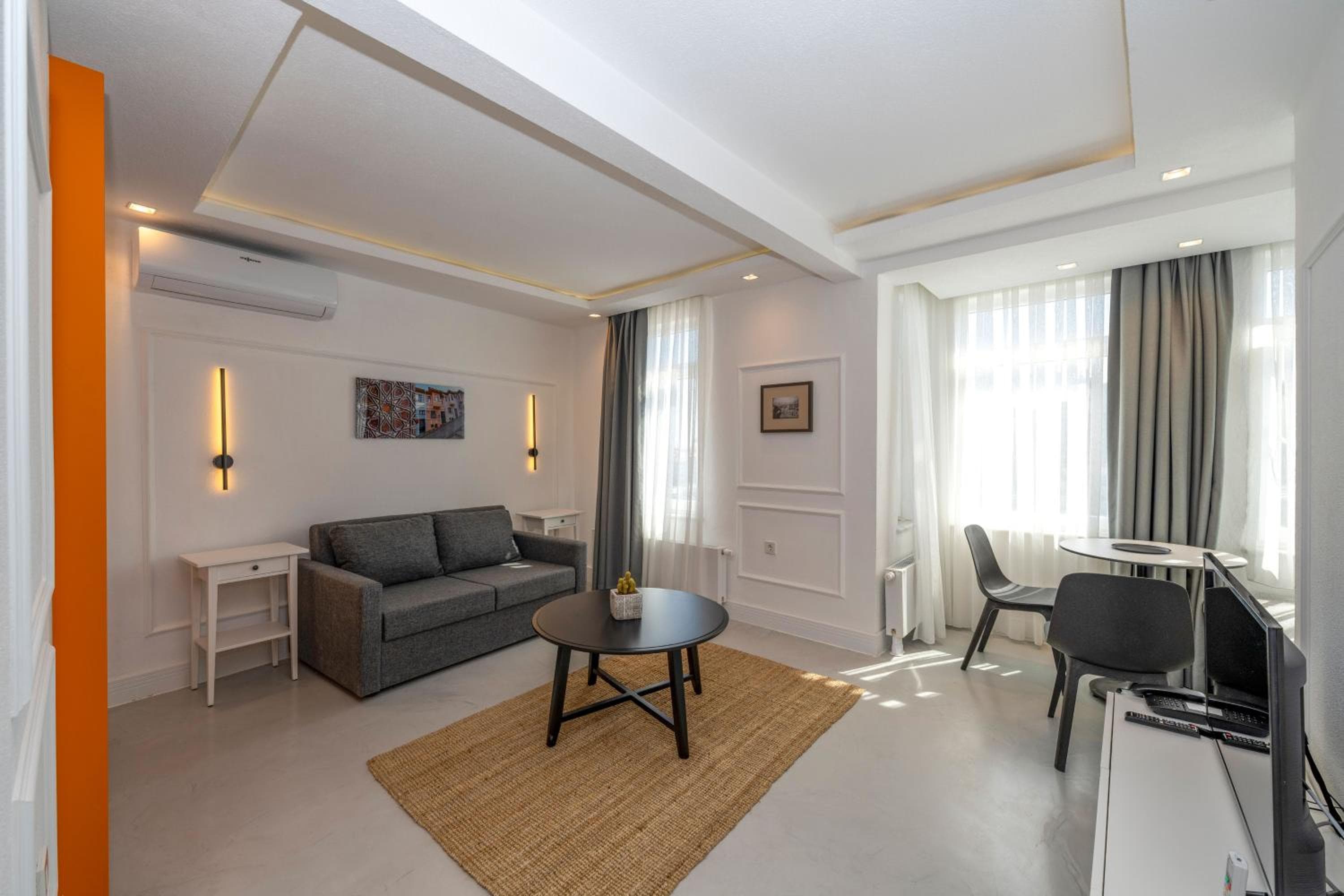 Juno Hotel Taksim — 27