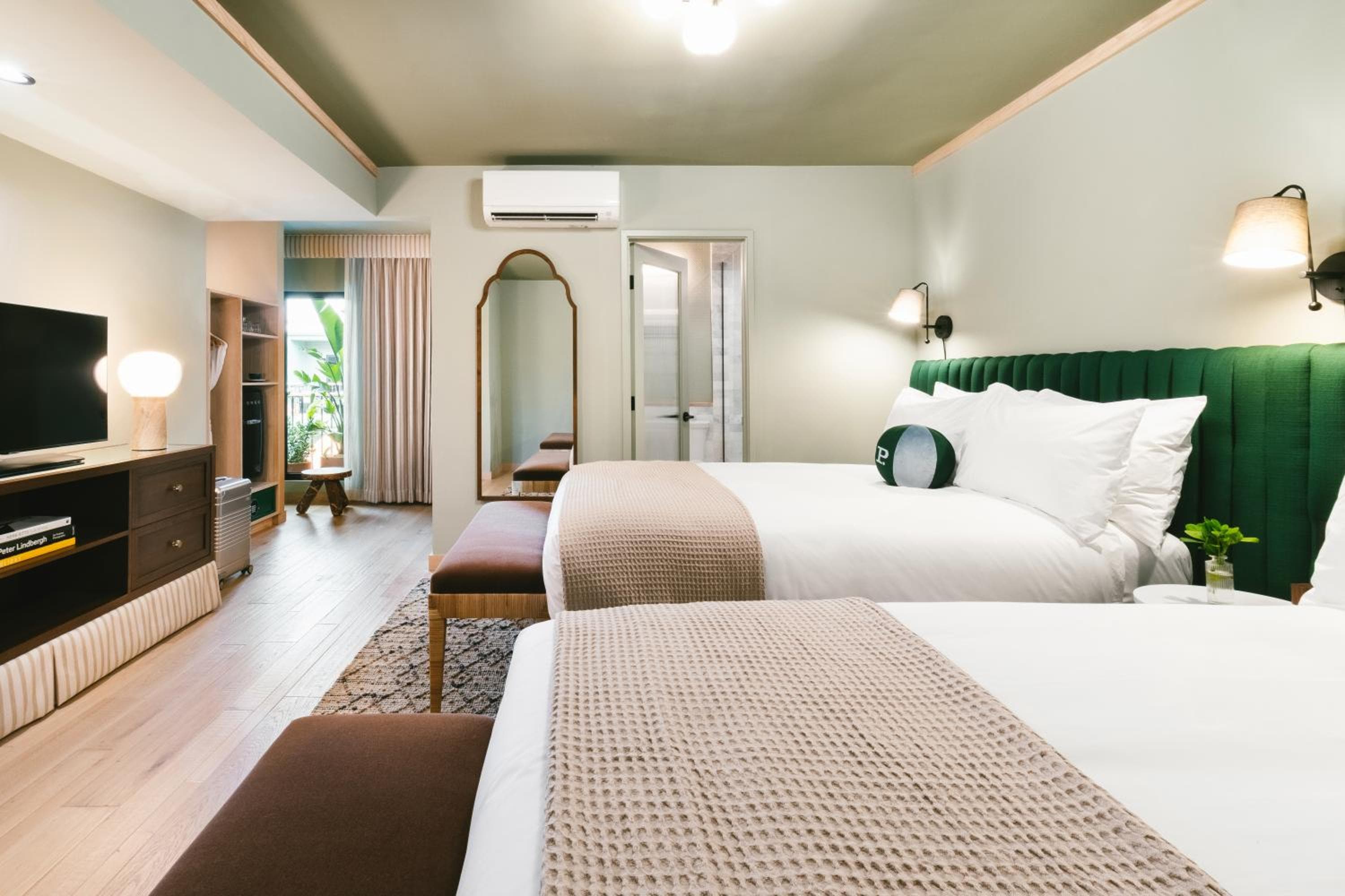 Palihotel Hollywood near Universal Studios — 17