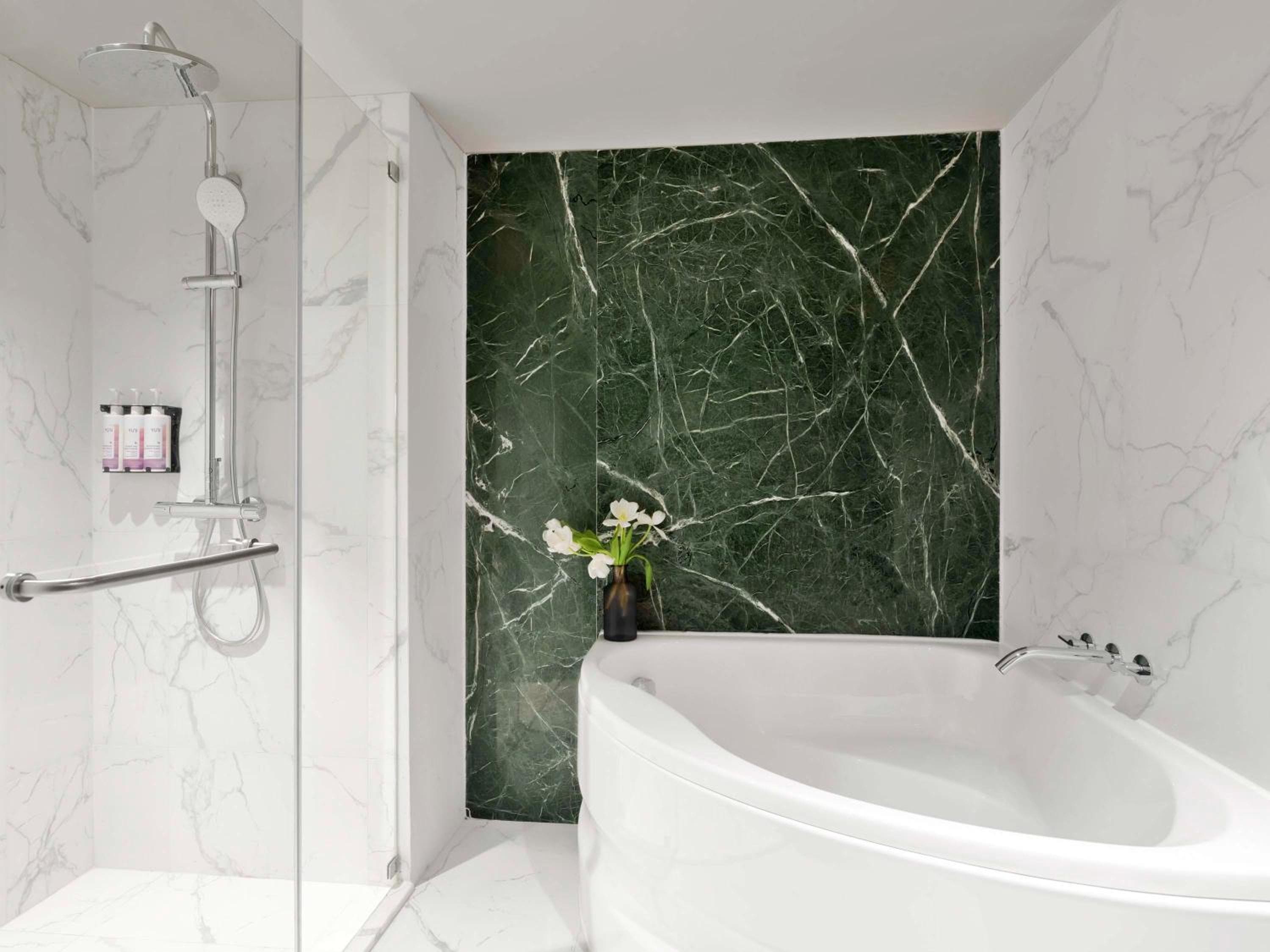 Mövenpick BDMS Wellness Resort Bangkok — 22