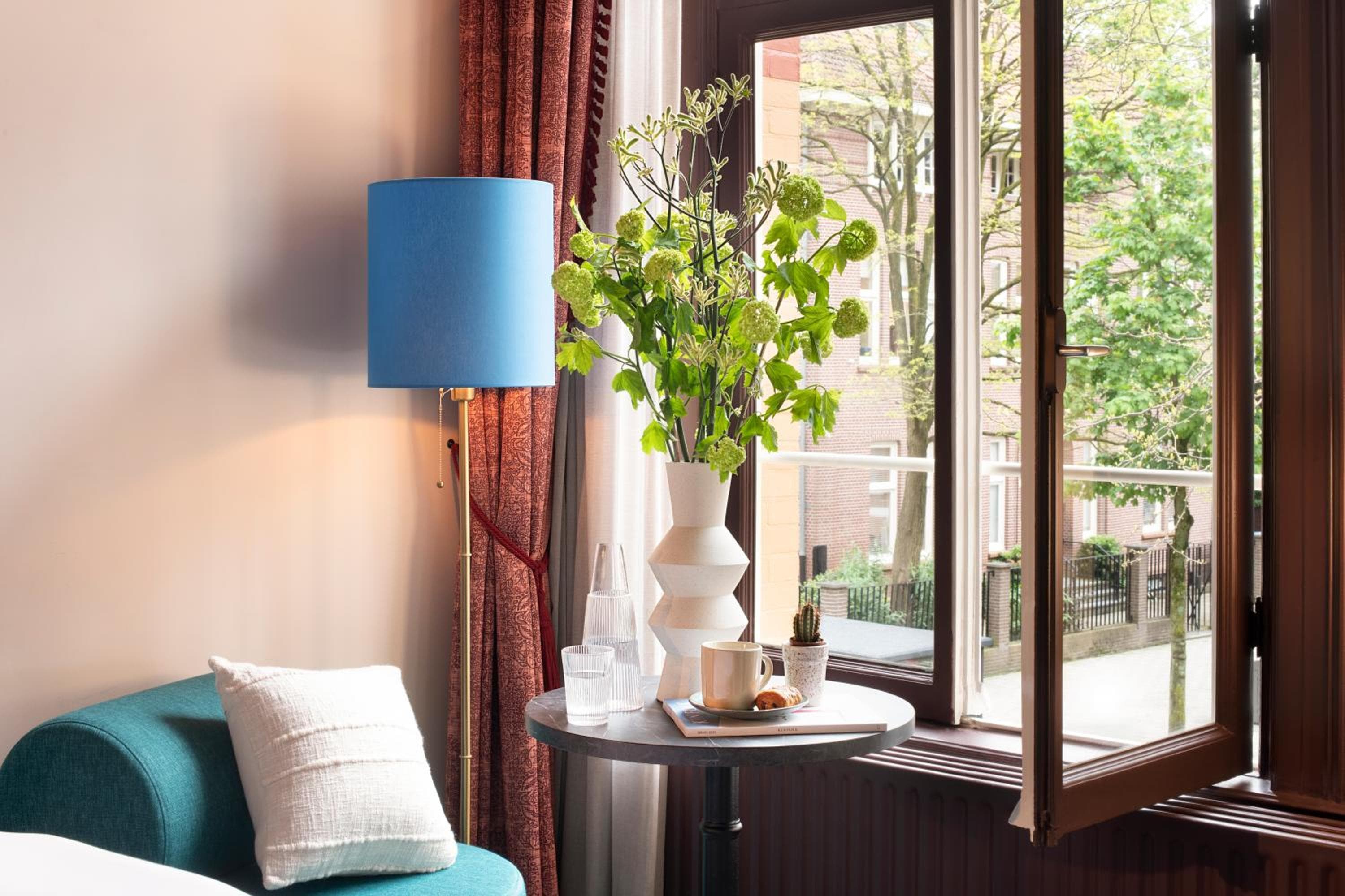 Jan Luyken Amsterdam — 27