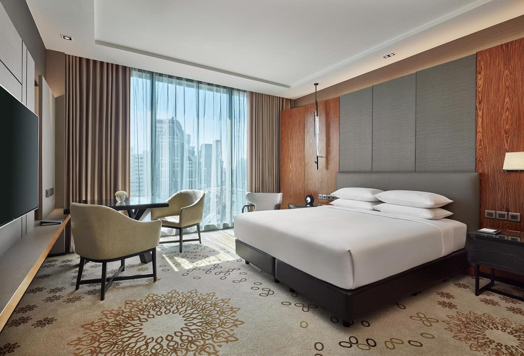 Hyatt Regency Bangkok Sukhumvit — 18