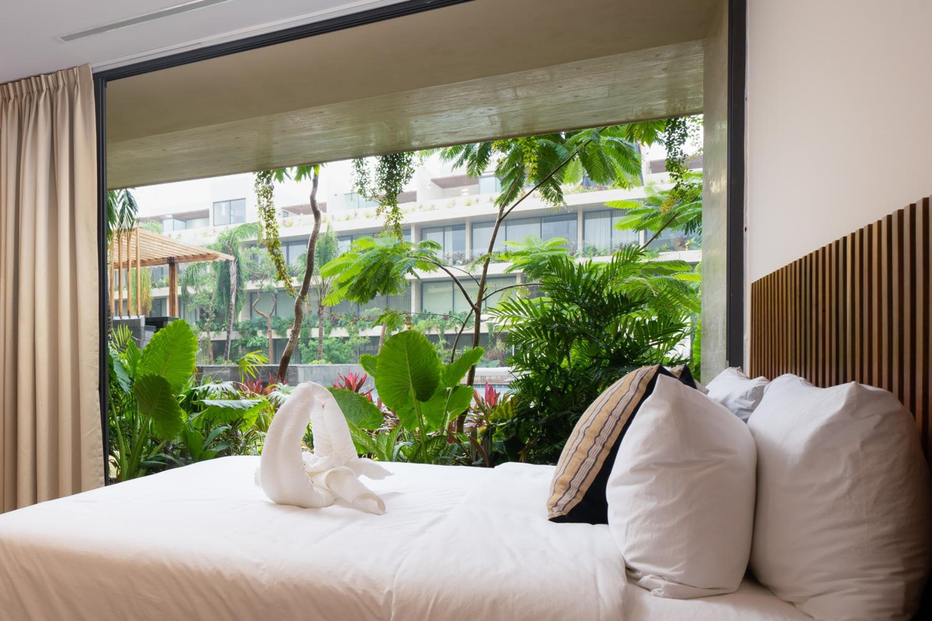 Mistiq Tulum — 4