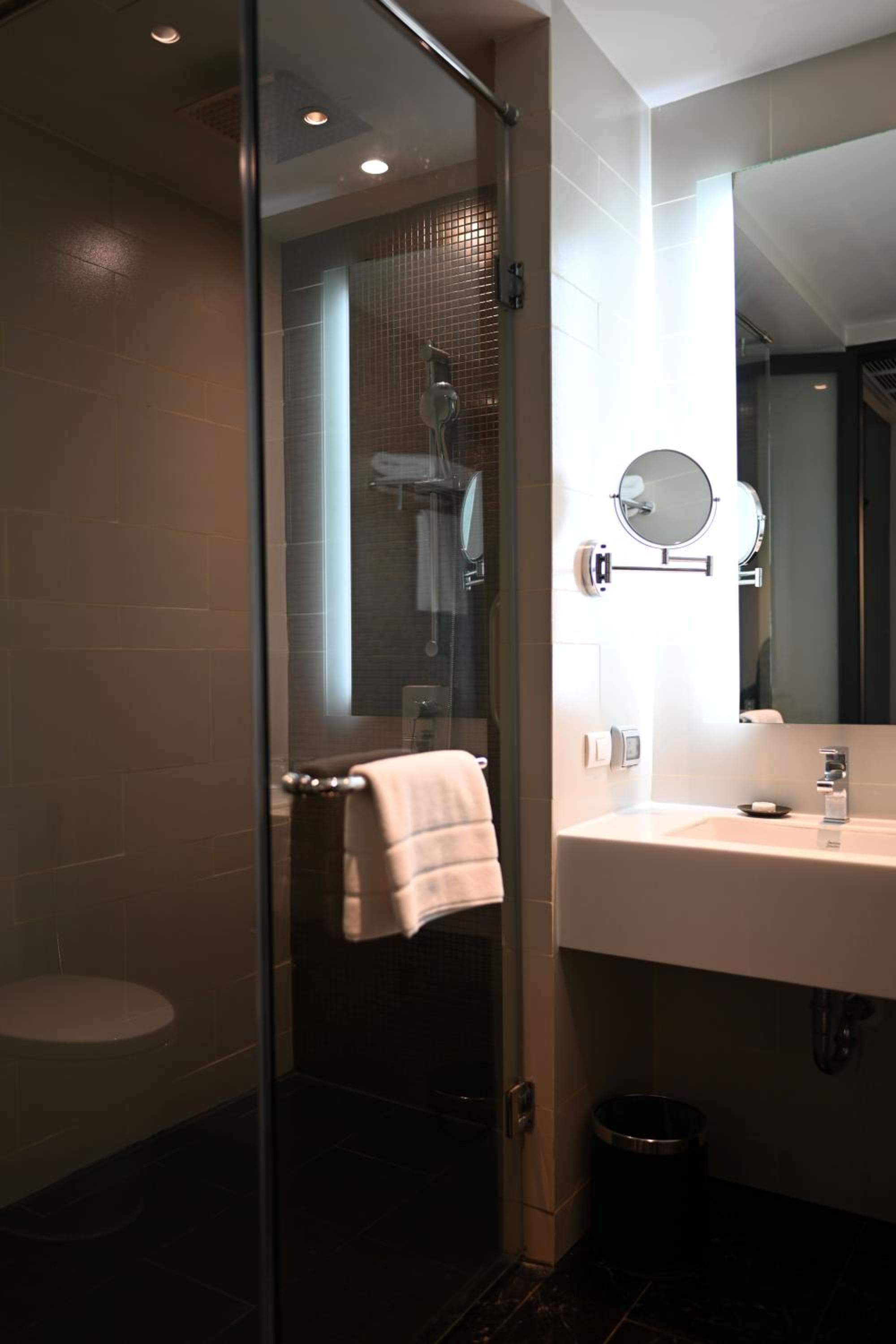 Mövenpick Hotel Sukhumvit 15 Bangkok — 25