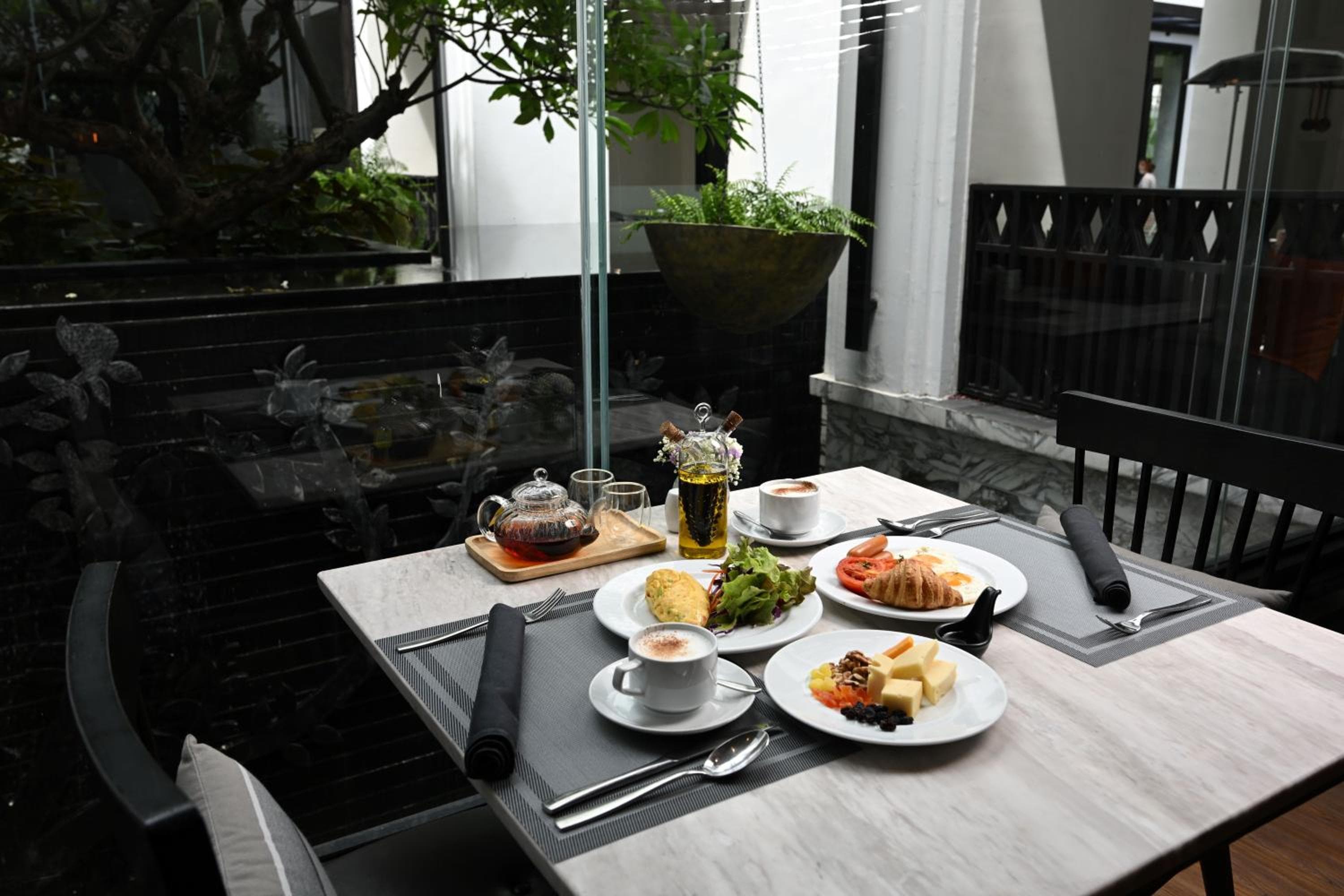 Mövenpick Hotel Sukhumvit 15 Bangkok — 12