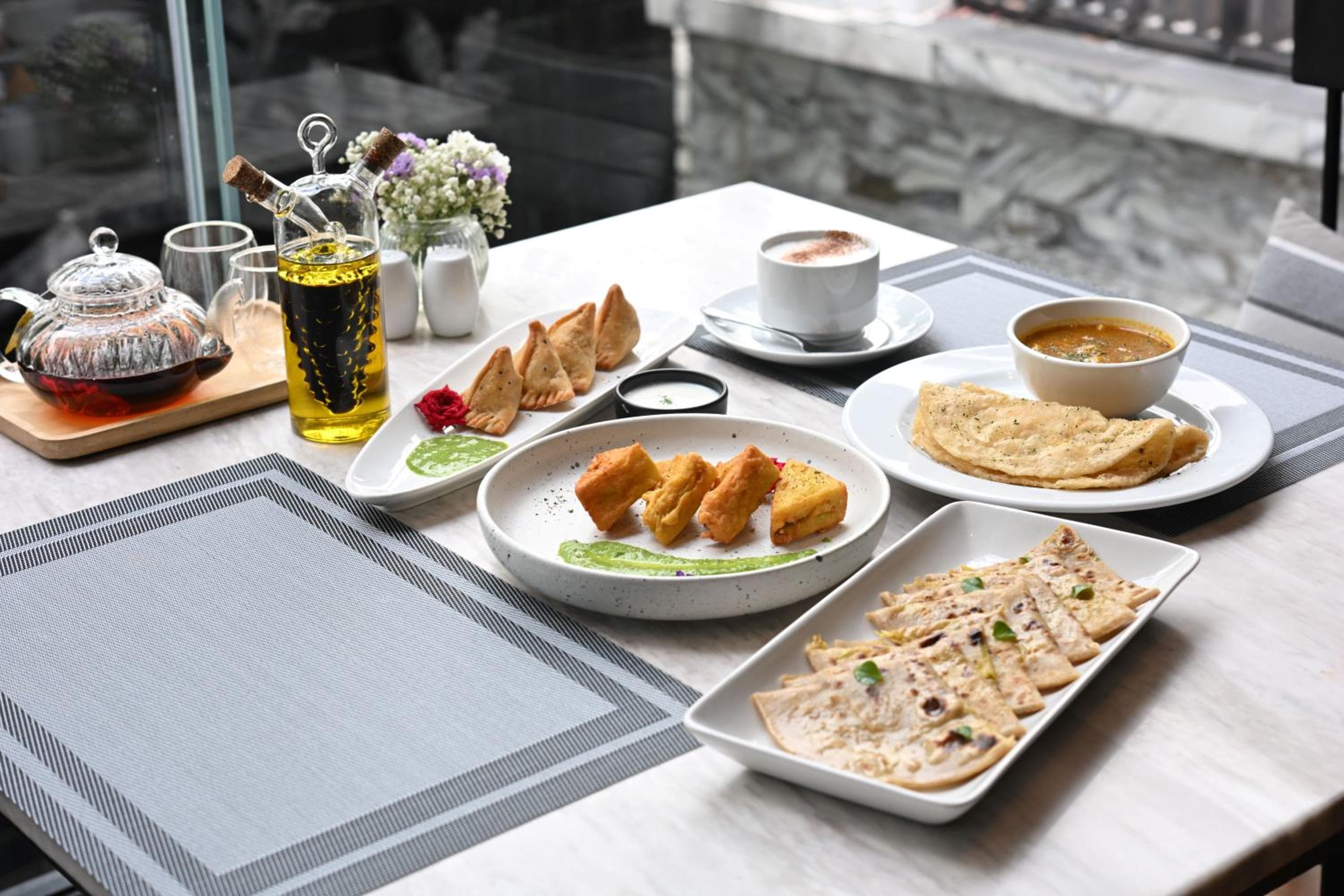 Mövenpick Hotel Sukhumvit 15 Bangkok — 11