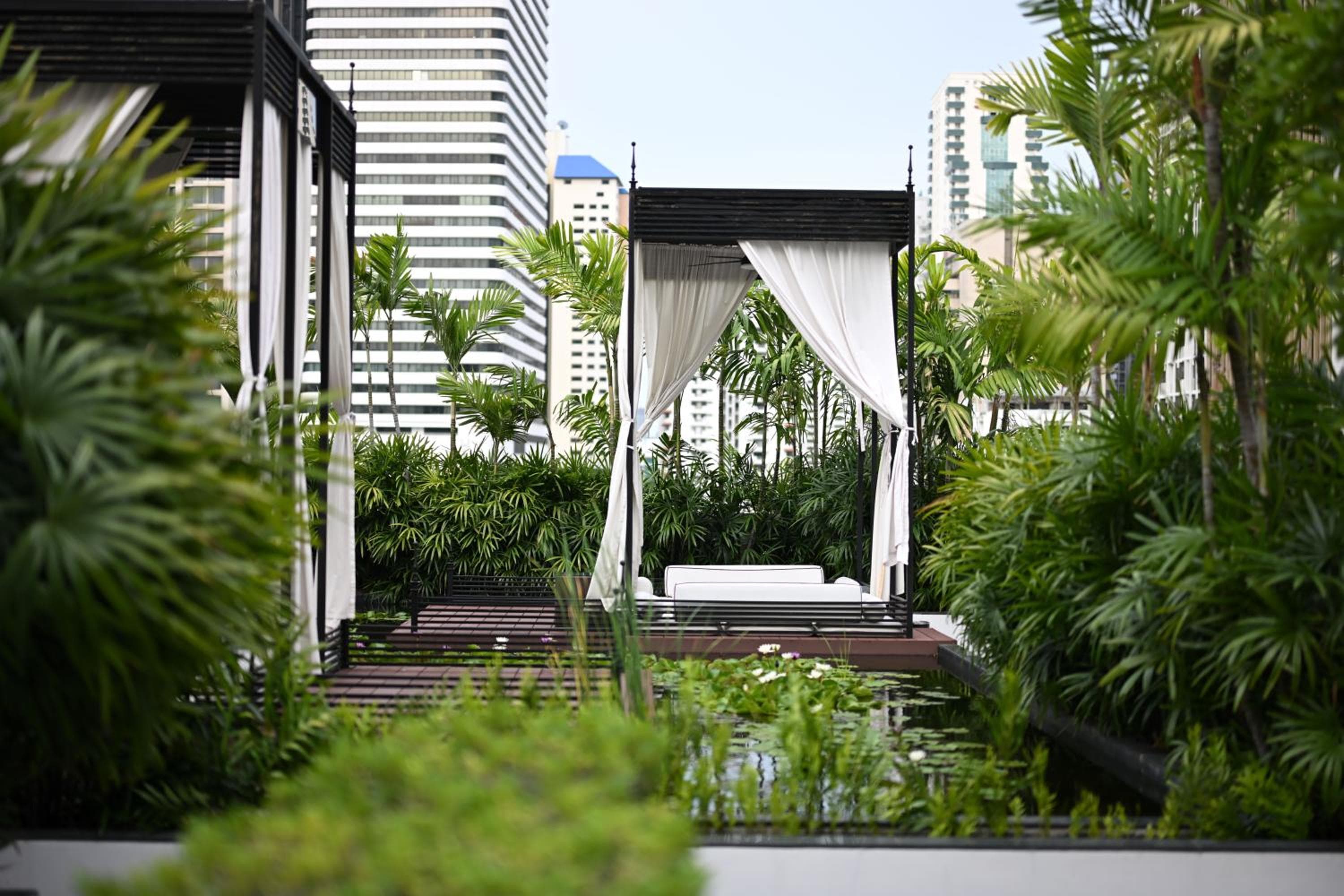 Mövenpick Hotel Sukhumvit 15 Bangkok — 28