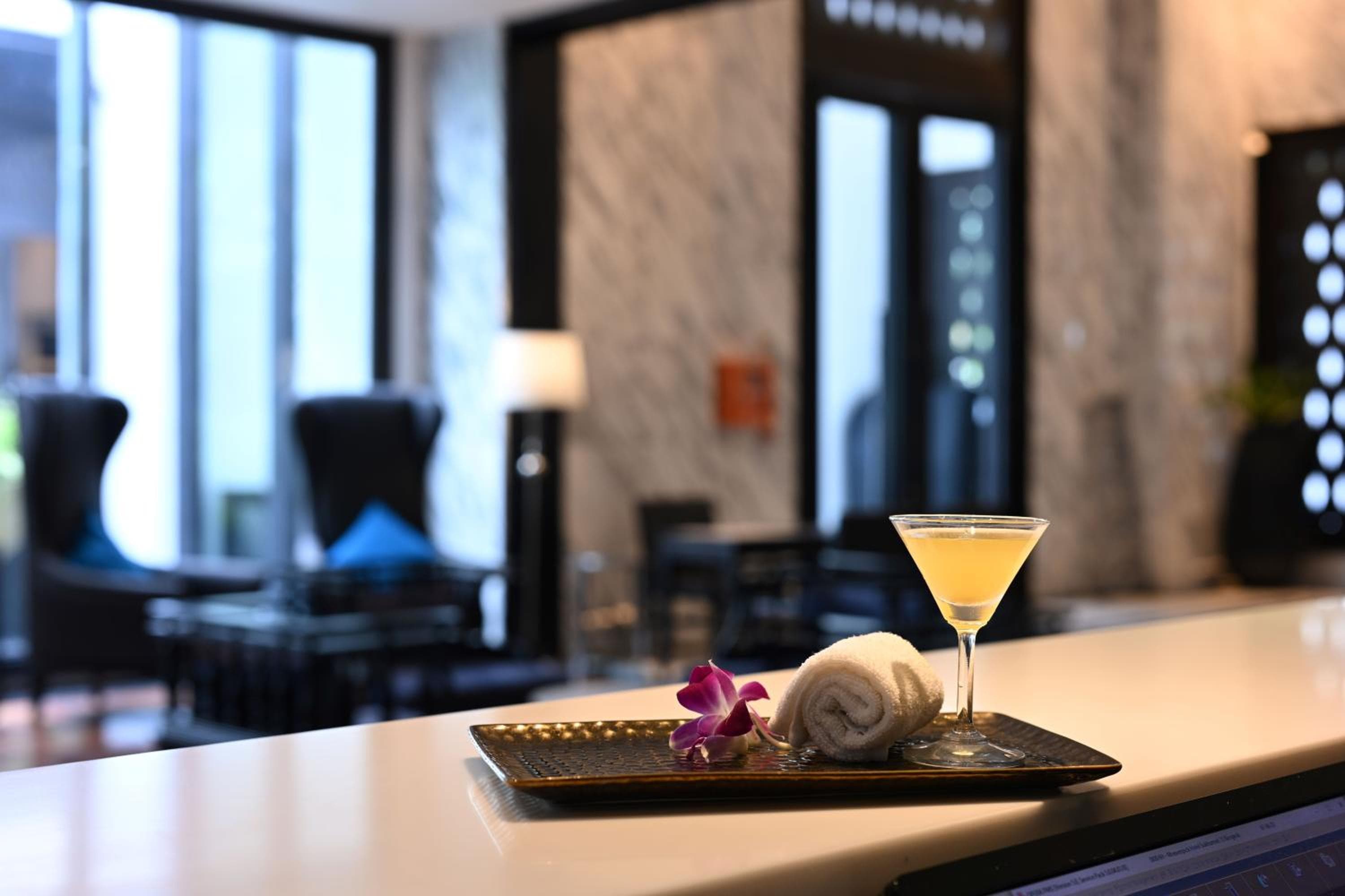 Mövenpick Hotel Sukhumvit 15 Bangkok — 7