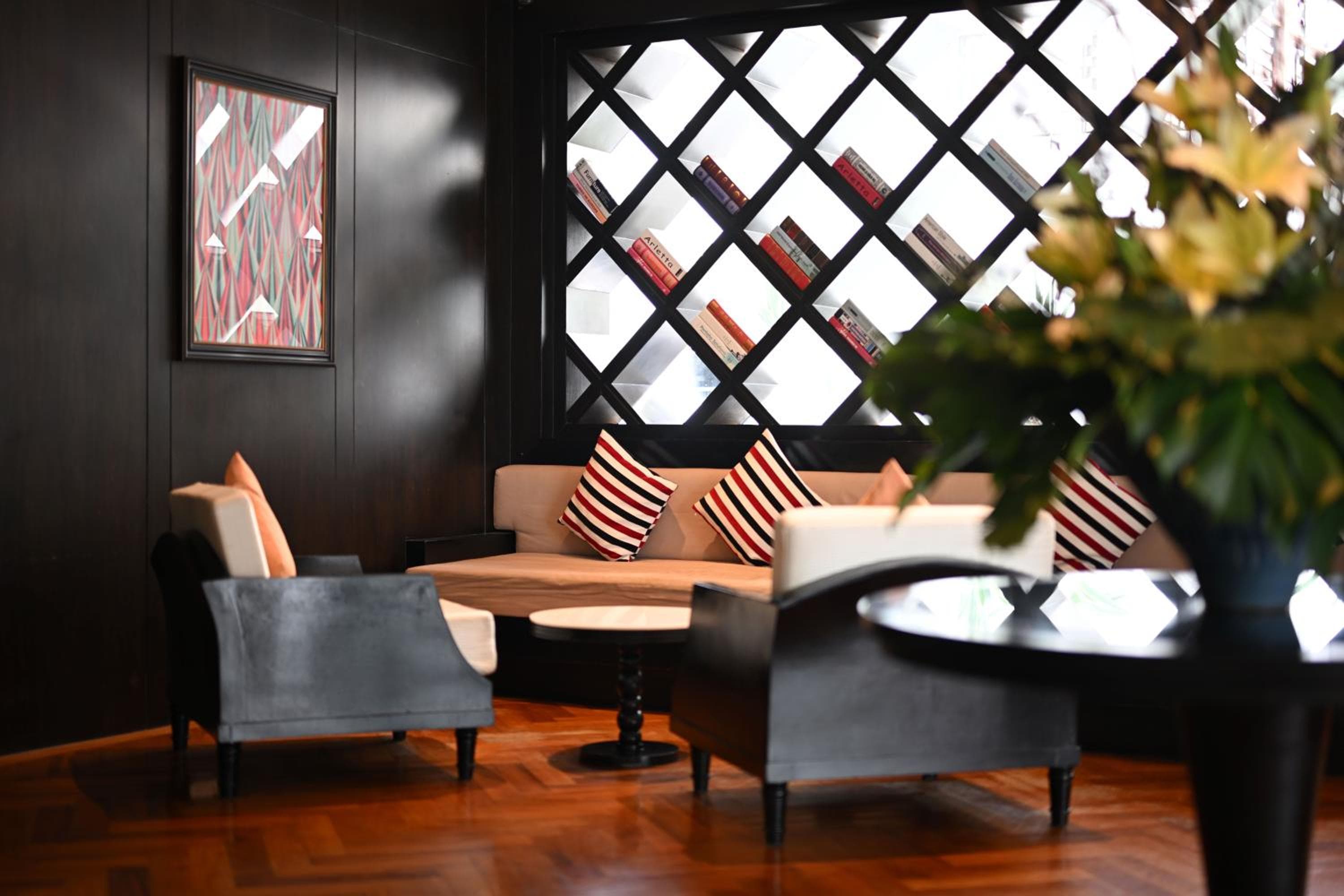 Mövenpick Hotel Sukhumvit 15 Bangkok — 14