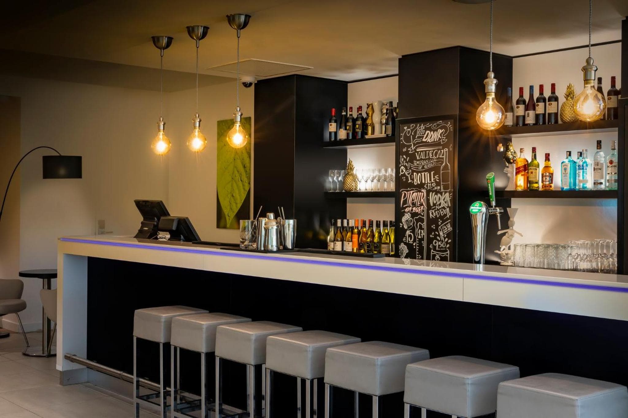 Holiday Inn Express Amsterdam Arena Towers by IHG — 9