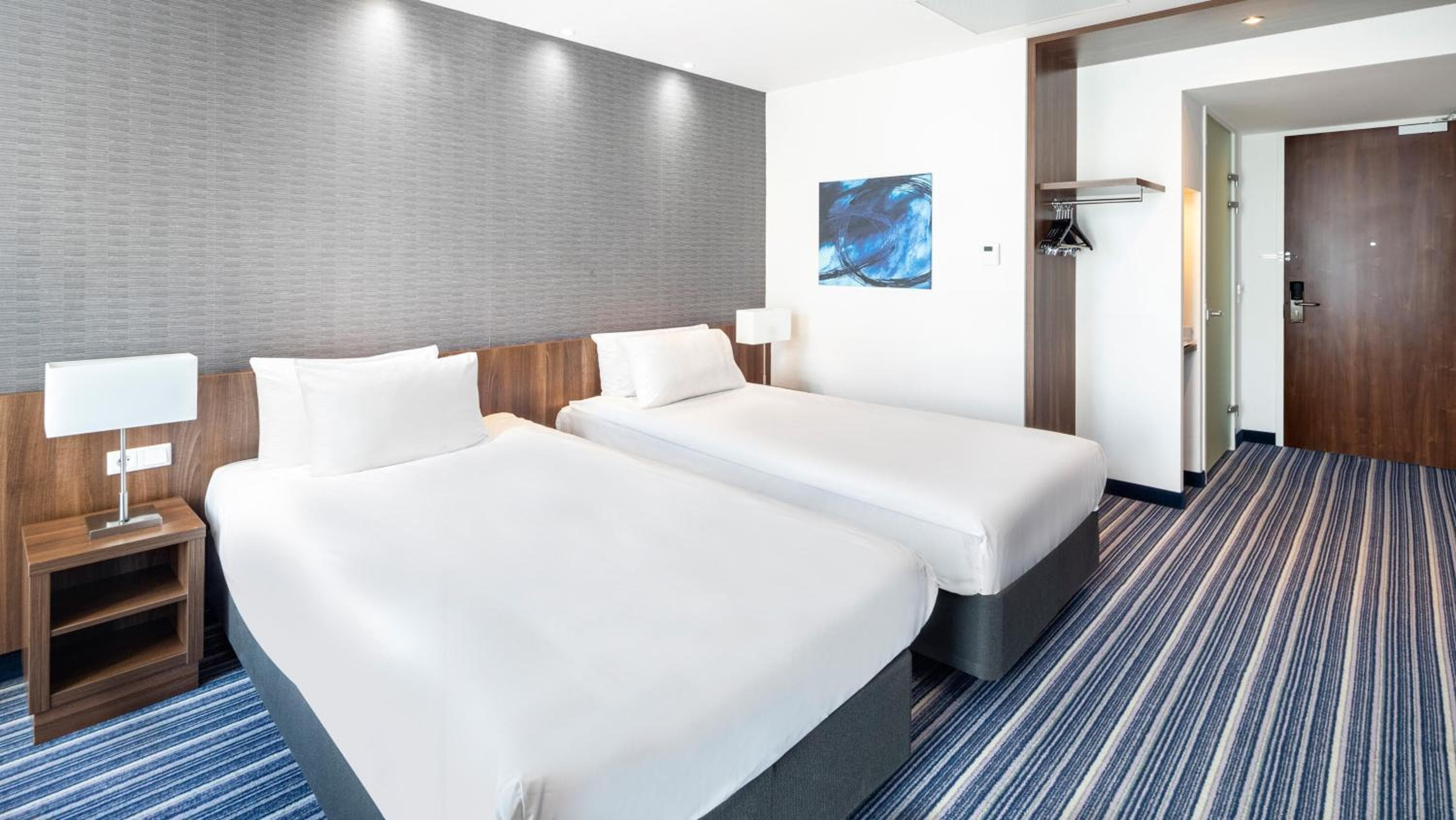 Holiday Inn Express Amsterdam Arena Towers by IHG — 24