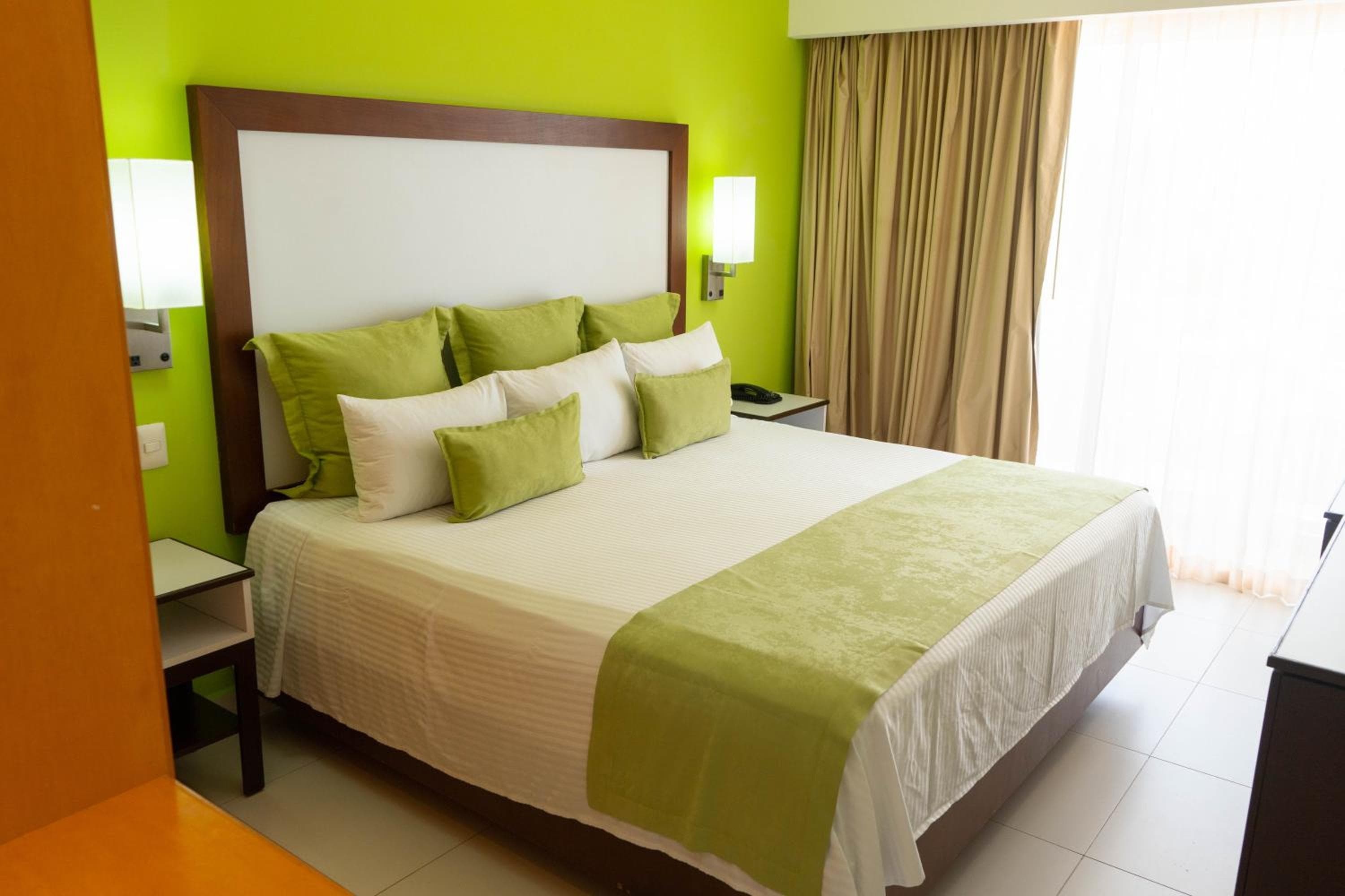 Cancun Bay All Inclusive Hotel — 12