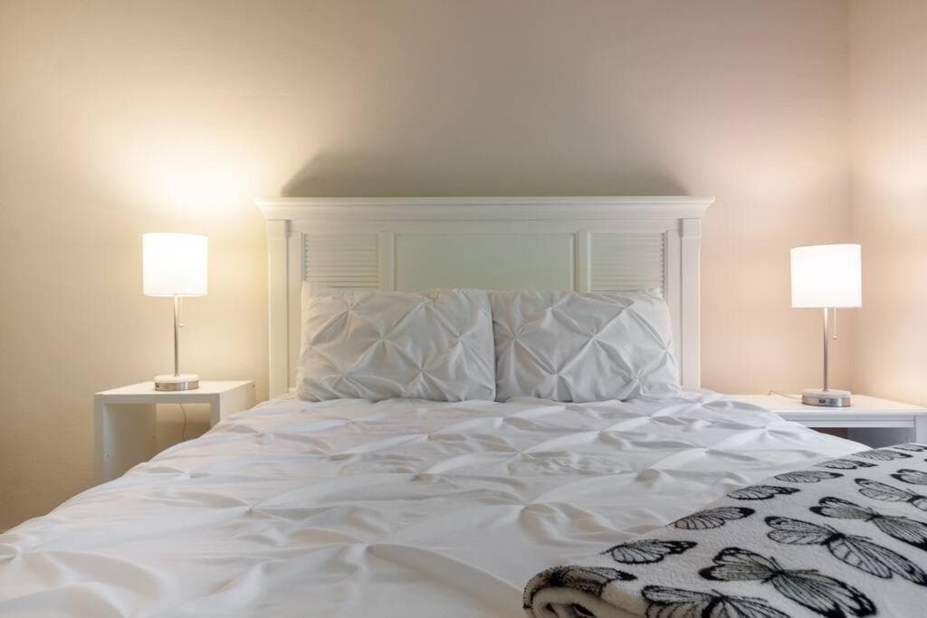 Fort Lauderdale guest house — 18
