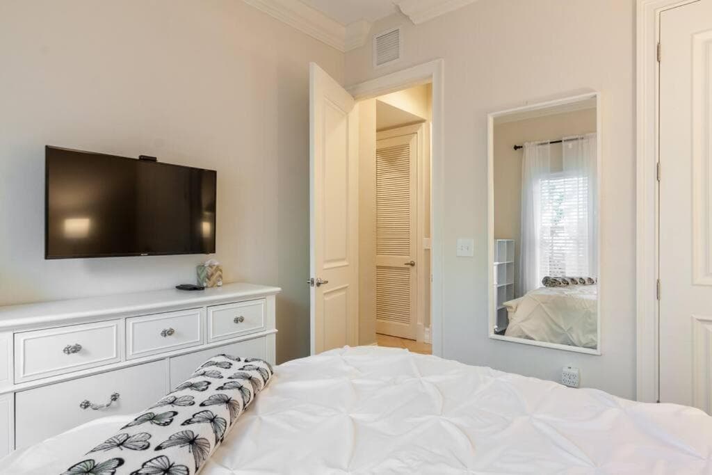 Fort Lauderdale guest house — 22