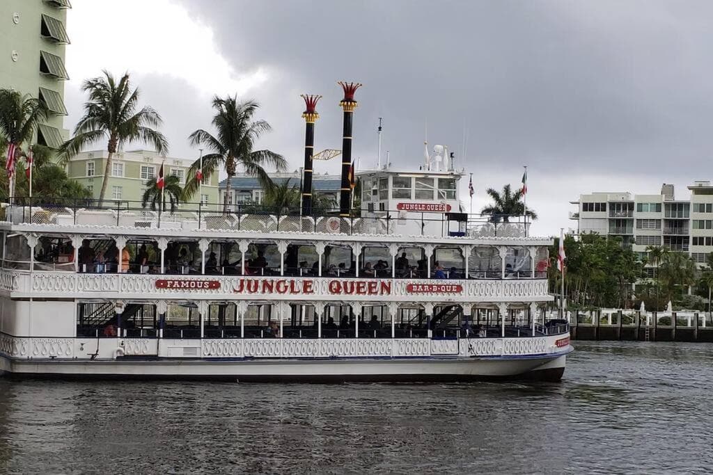 Fort Lauderdale guest house — 28